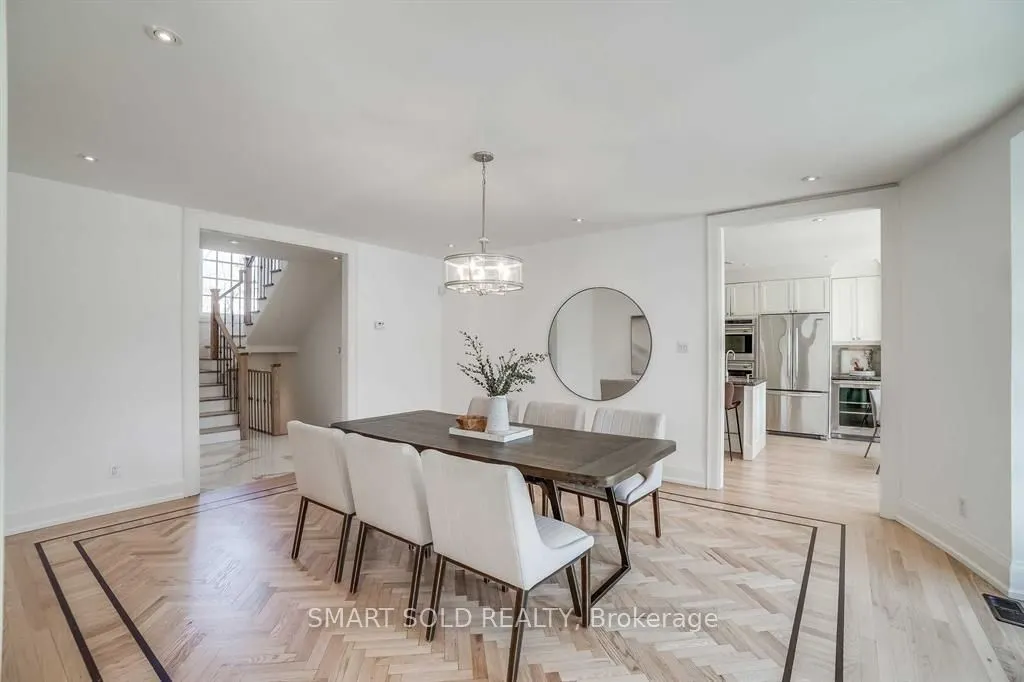 347 Cortleigh Boulevard