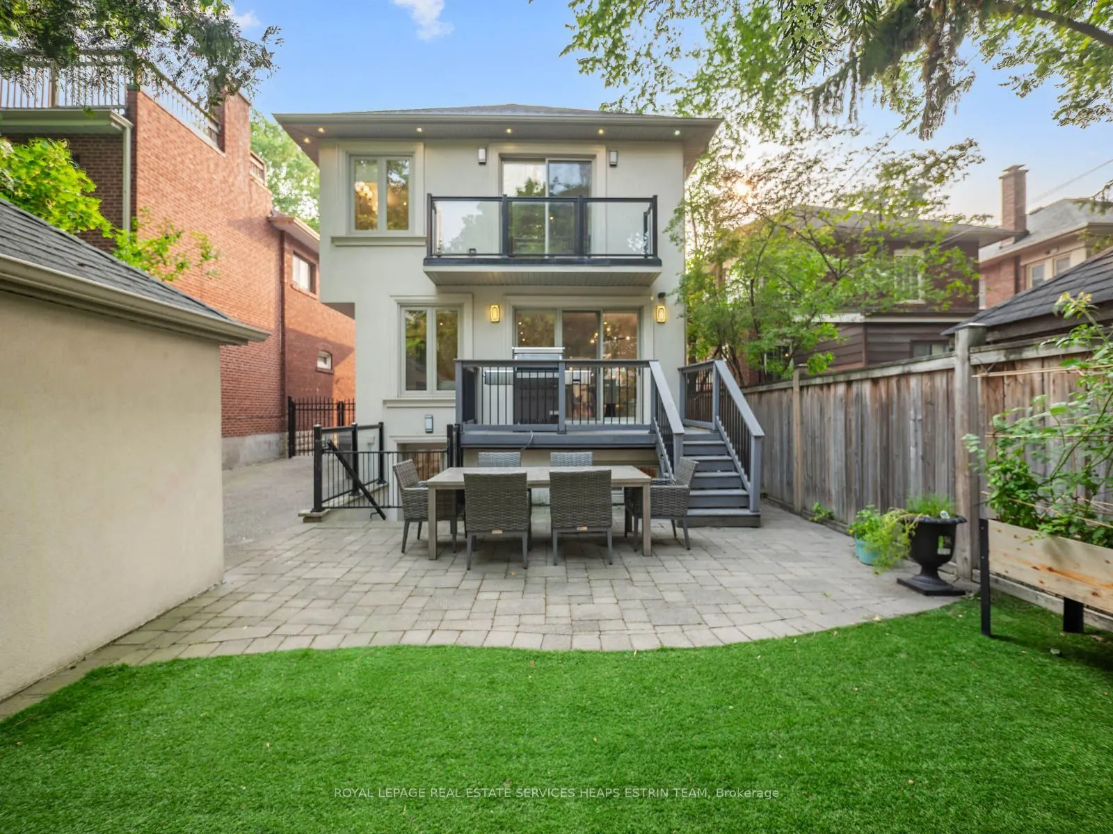 29 Maxwell Avenue