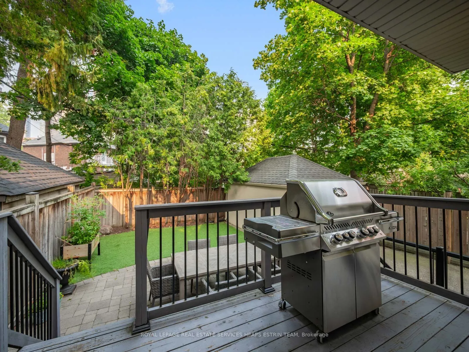 29 Maxwell Avenue