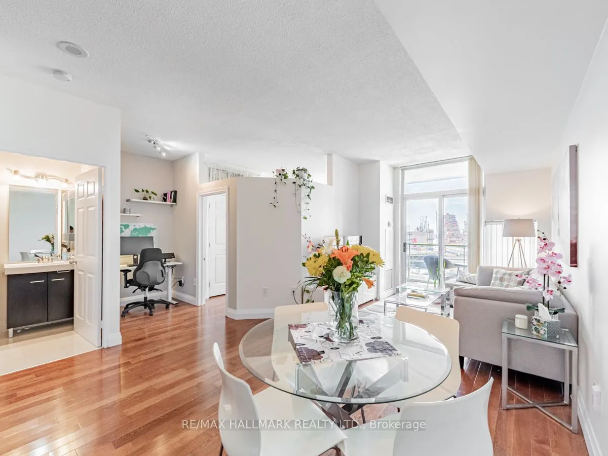 39 Parliament Street #1102