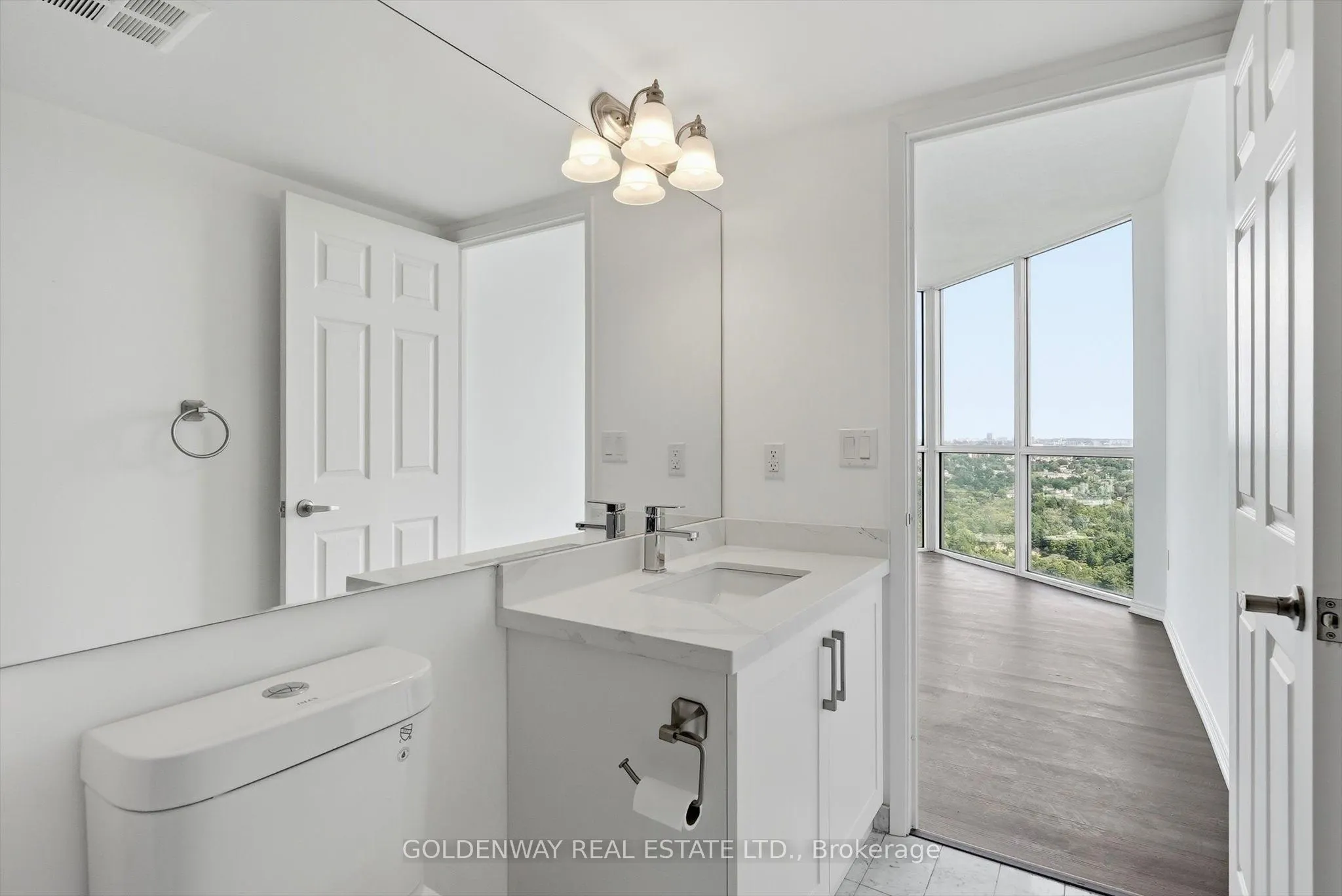 7 Concorde Place #2901