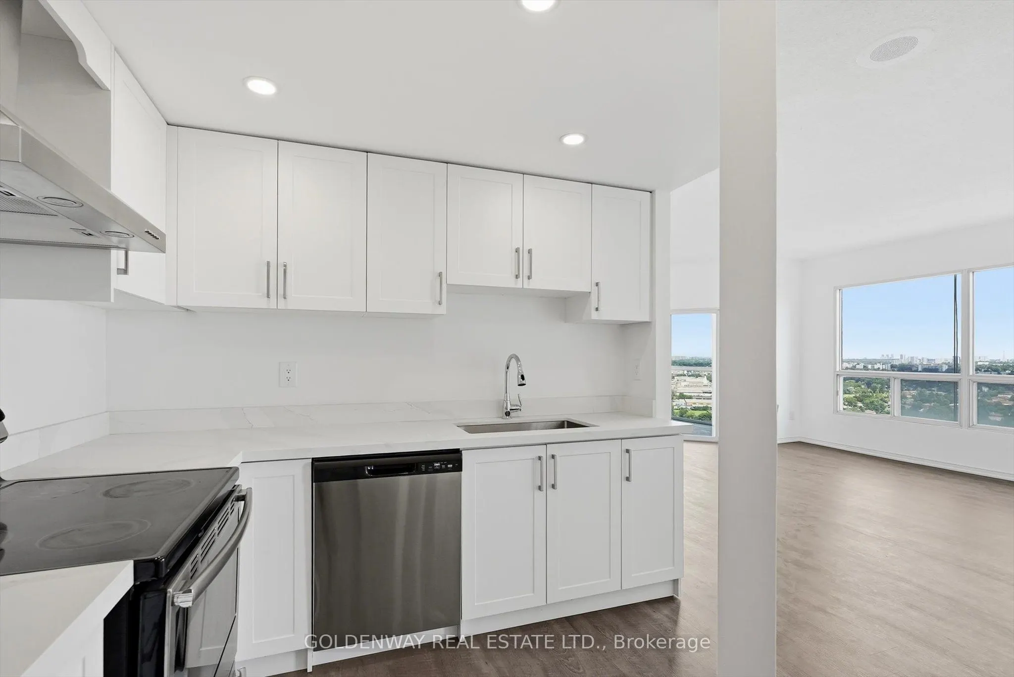 7 Concorde Place #2901