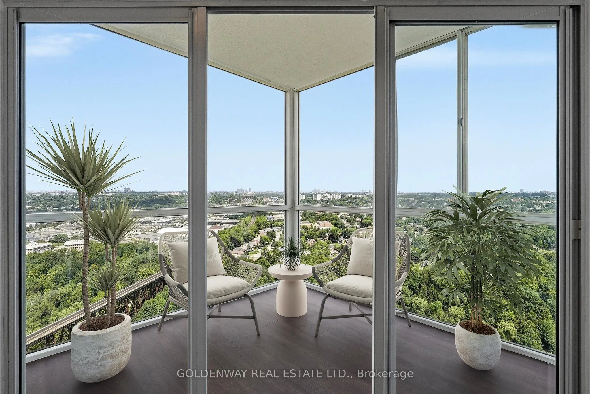 7 Concorde Place #2901