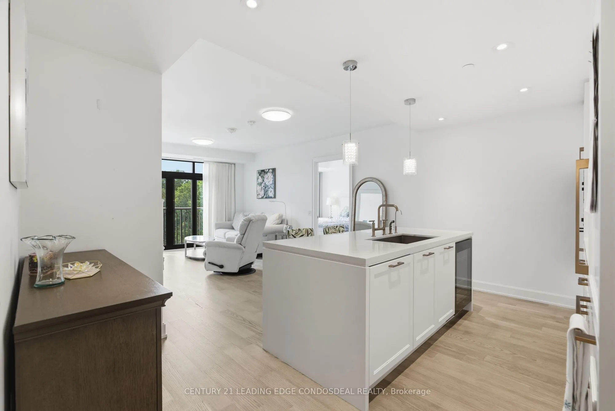 1 Strathgowan Avenue #503