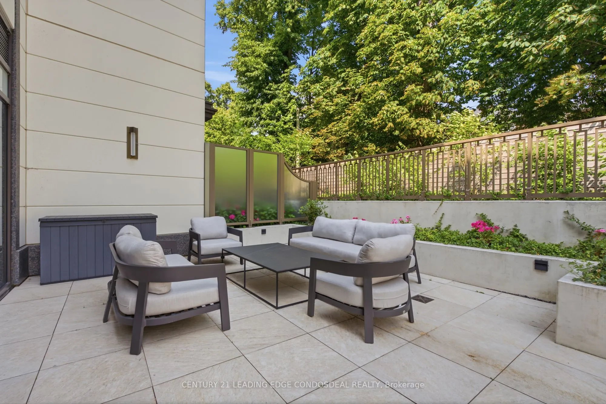 1 Strathgowan Avenue #503