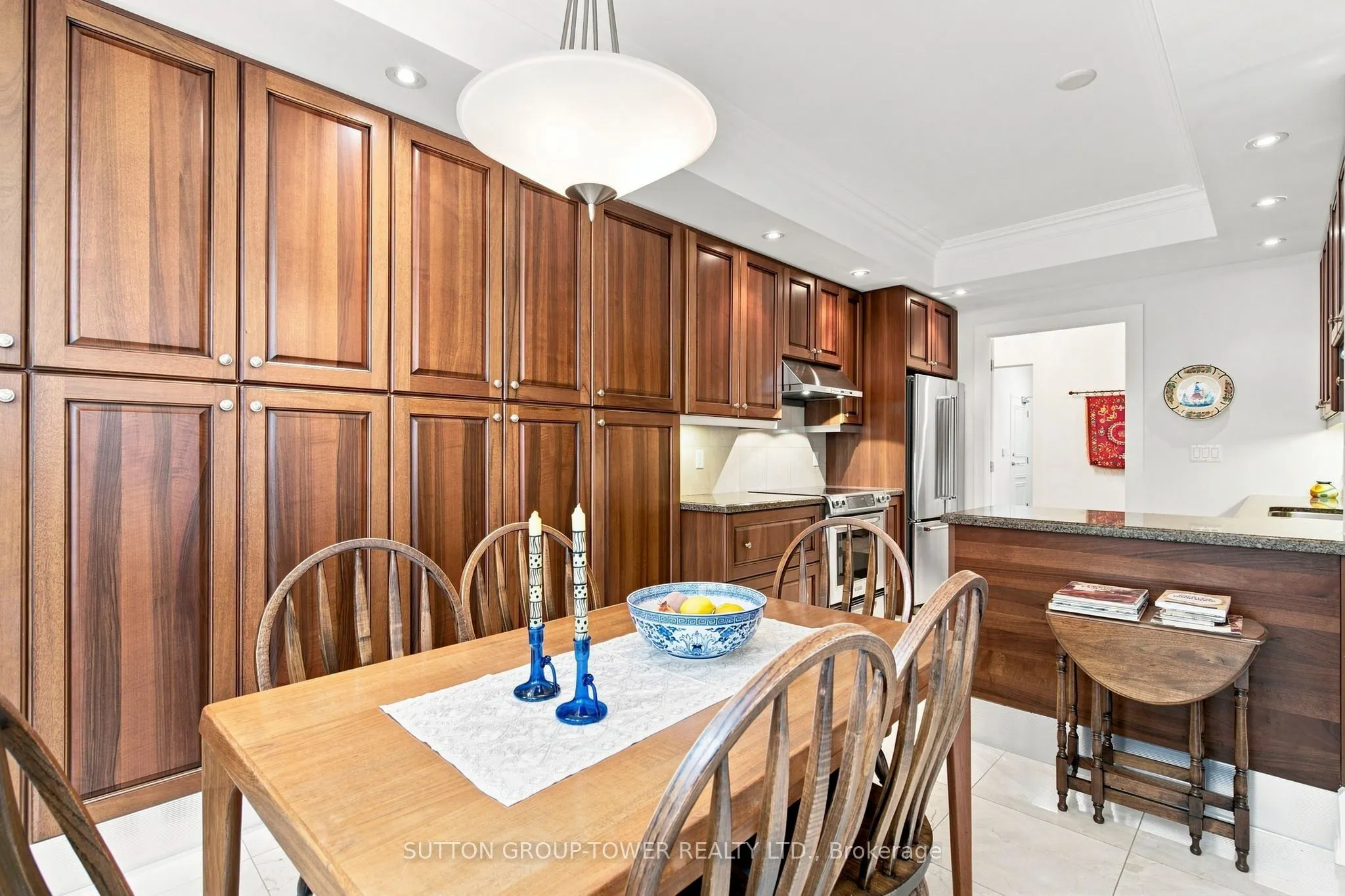 660 Sheppard Avenue E #505B