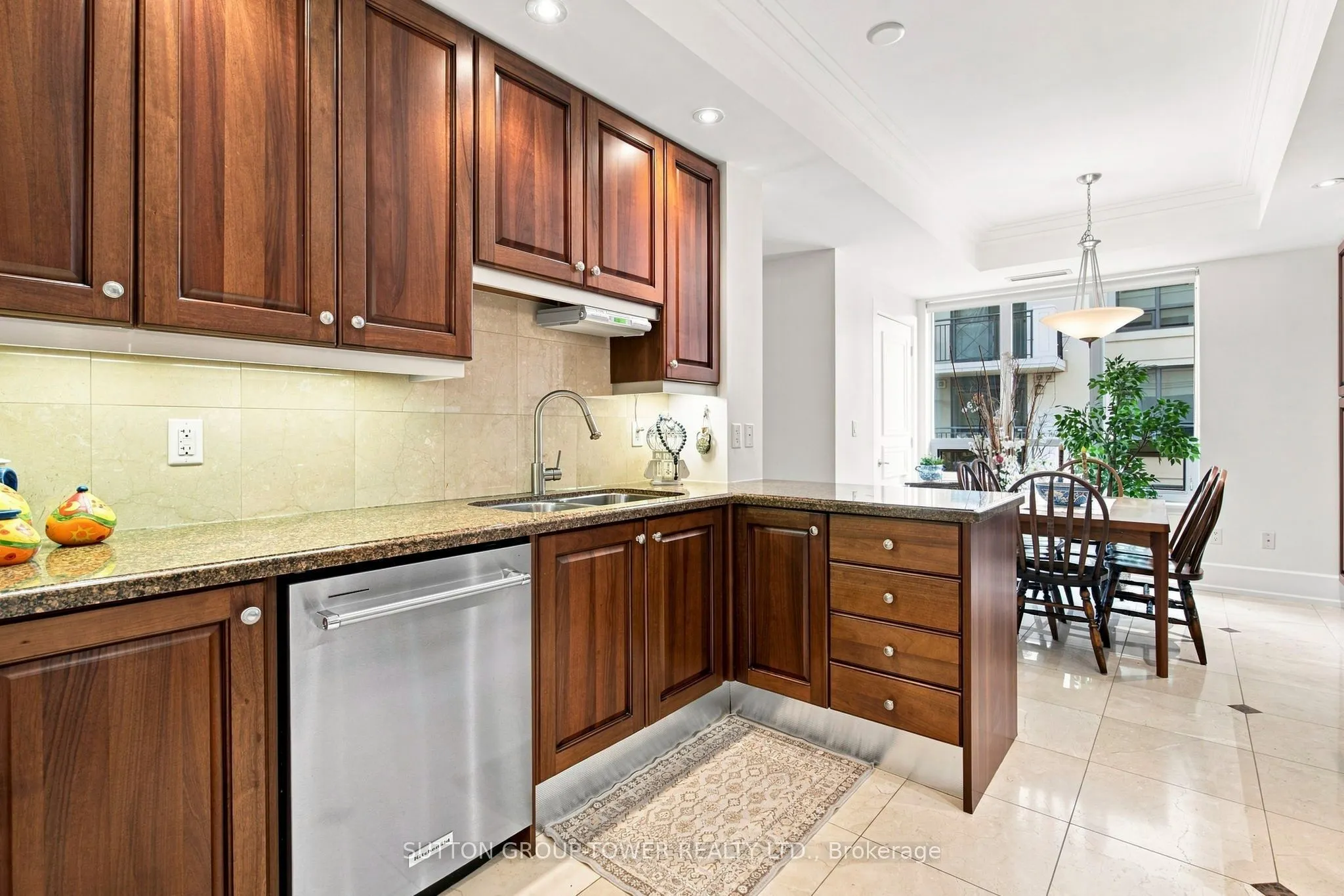 660 Sheppard Avenue E #505B