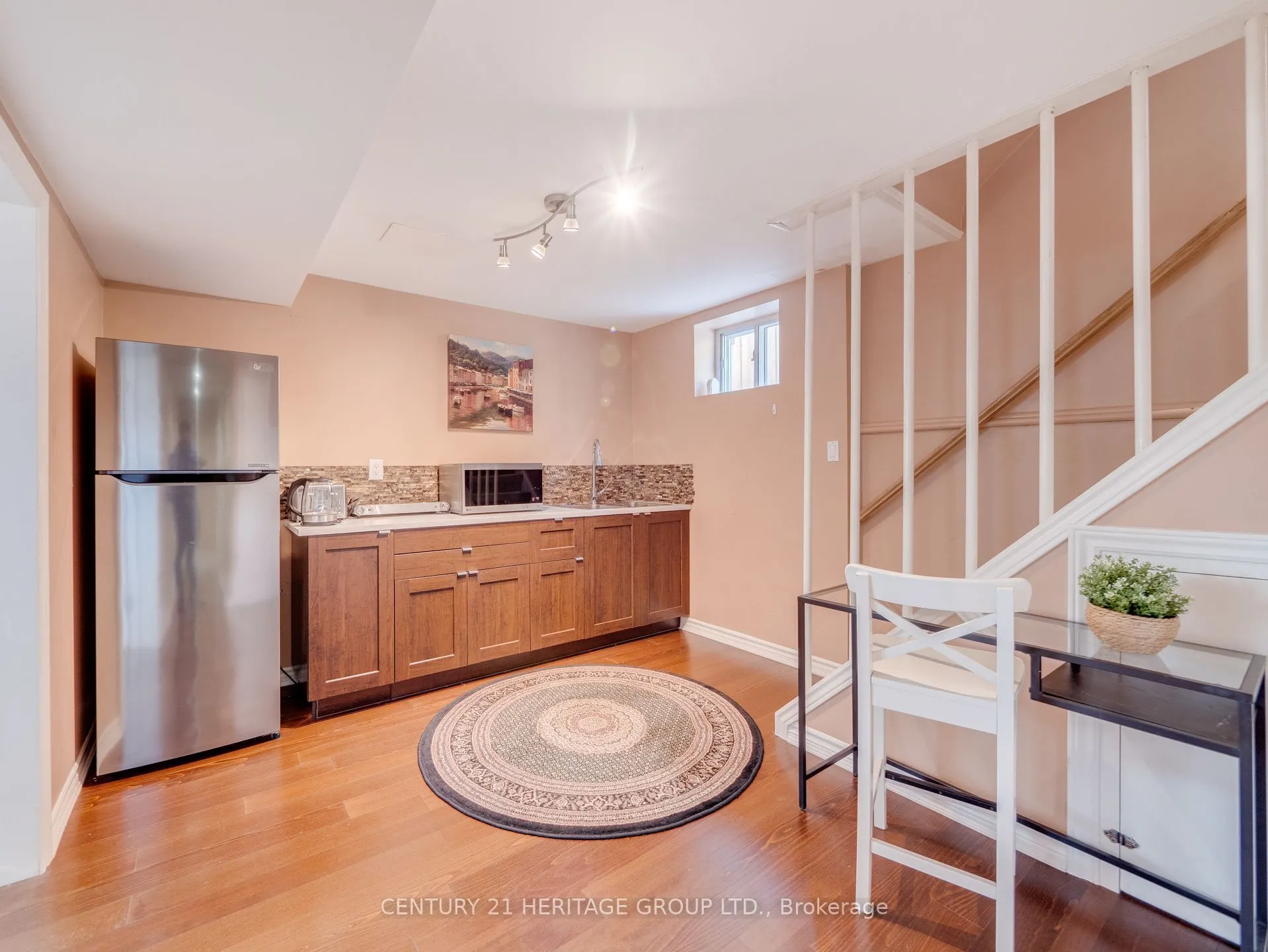 97 Allingham Gardens #Room B