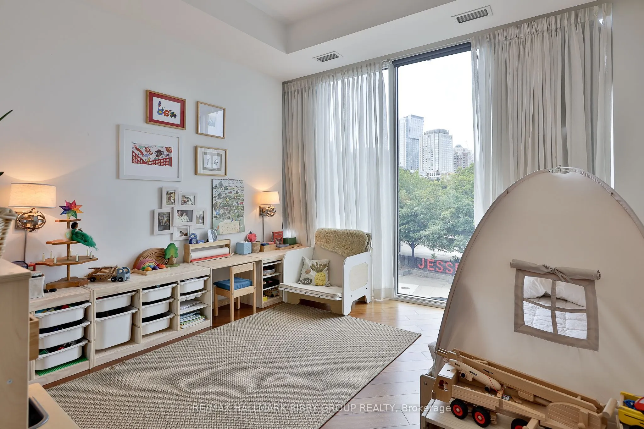 88 Davenport Road #308