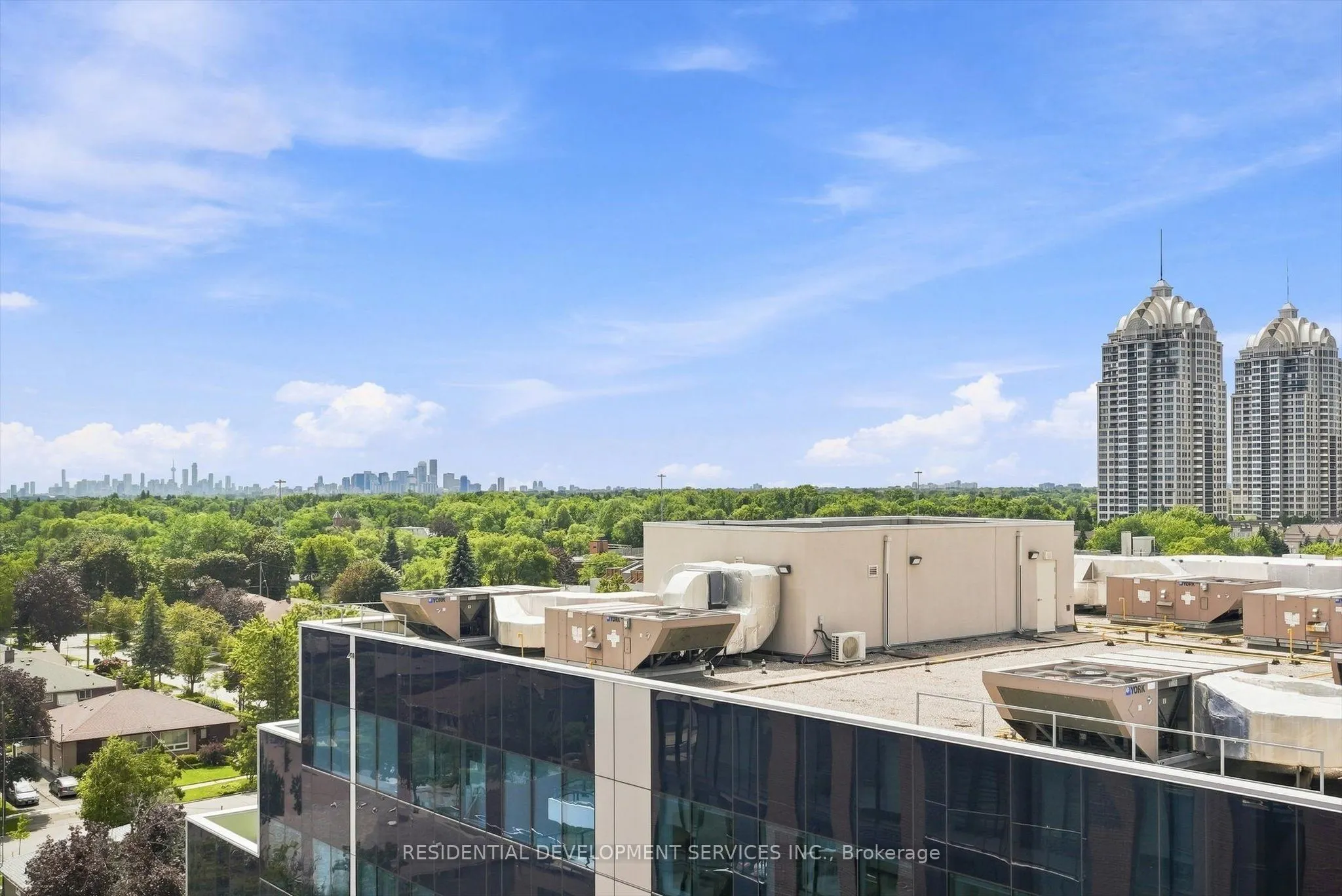 699 Sheppard Avenue E #1007