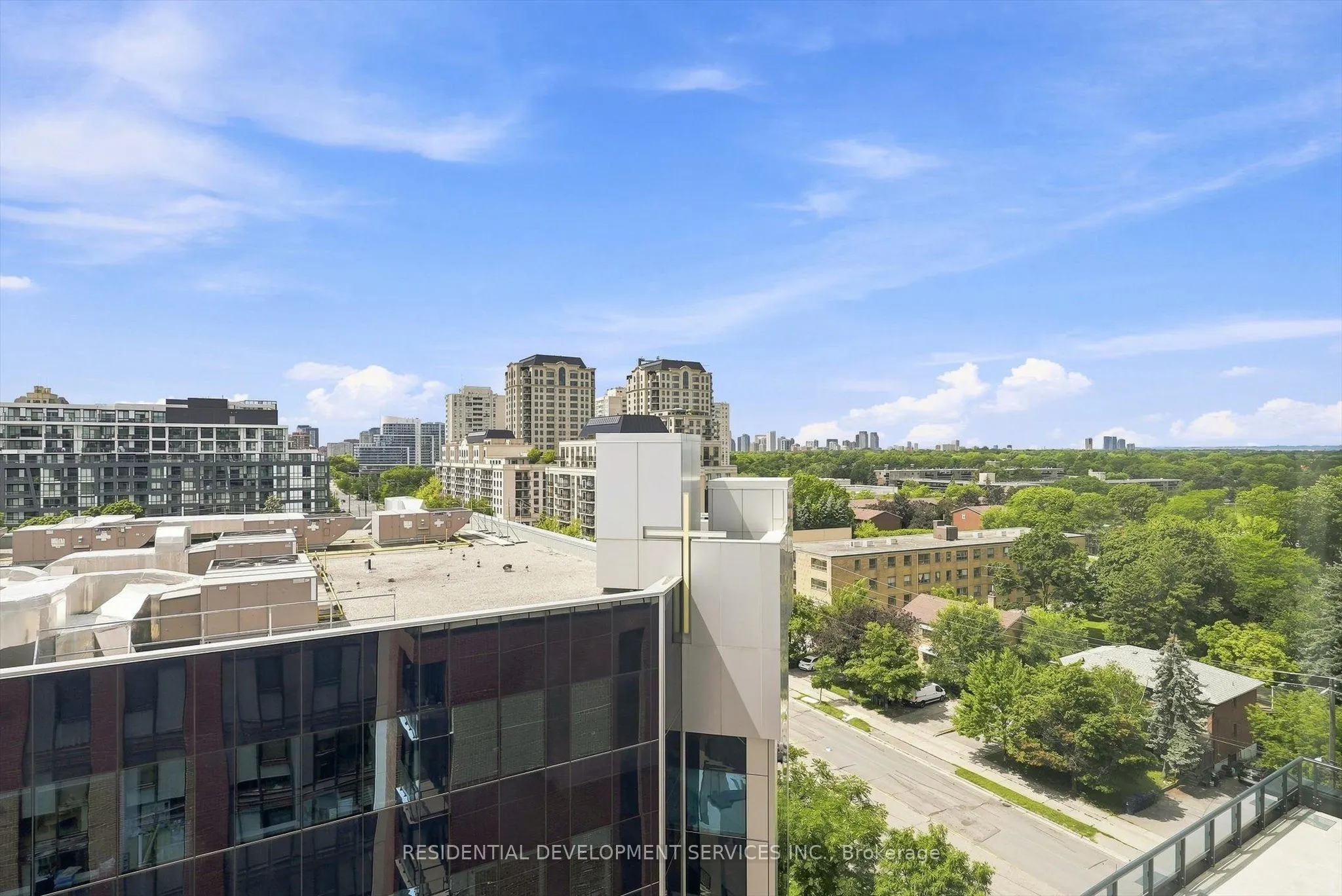 699 Sheppard Avenue E #1007