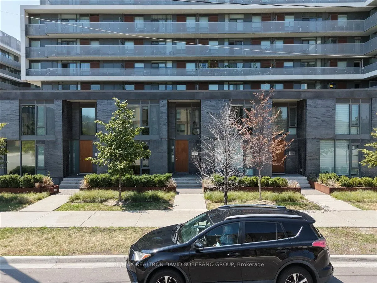112 Varna Drive #4