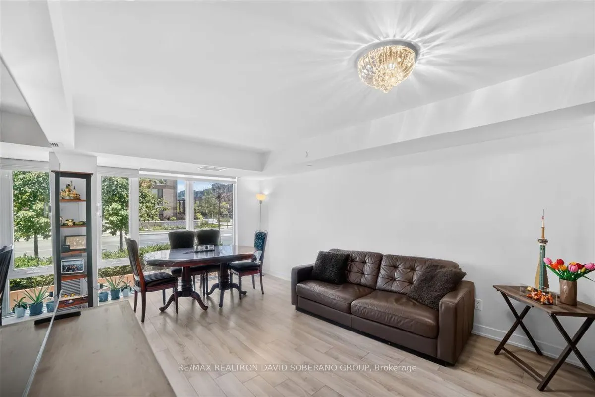 112 Varna Drive #4
