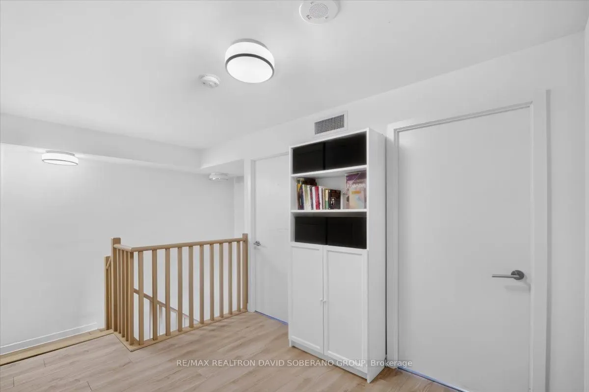 112 Varna Drive #4