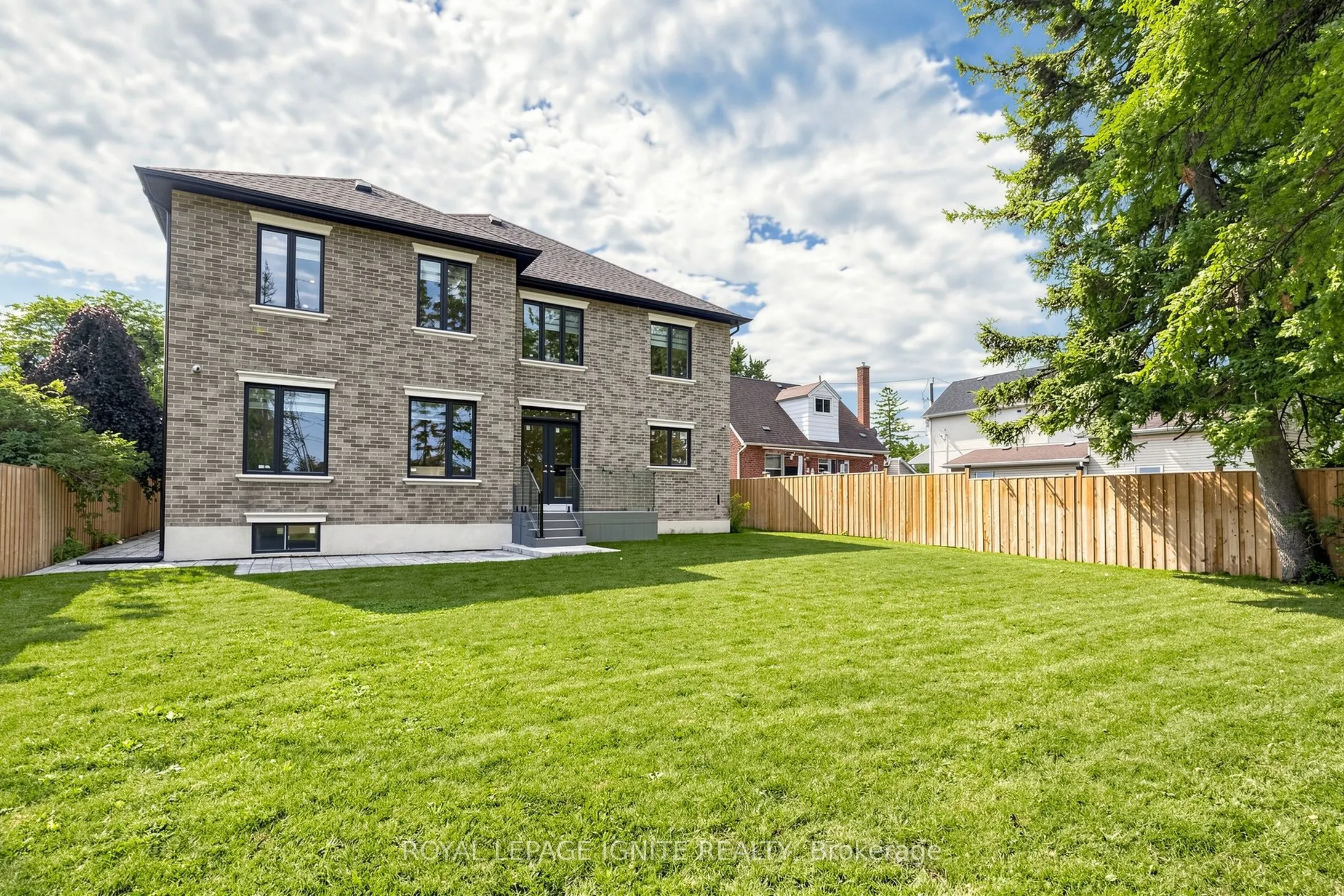 26 Devondale Avenue