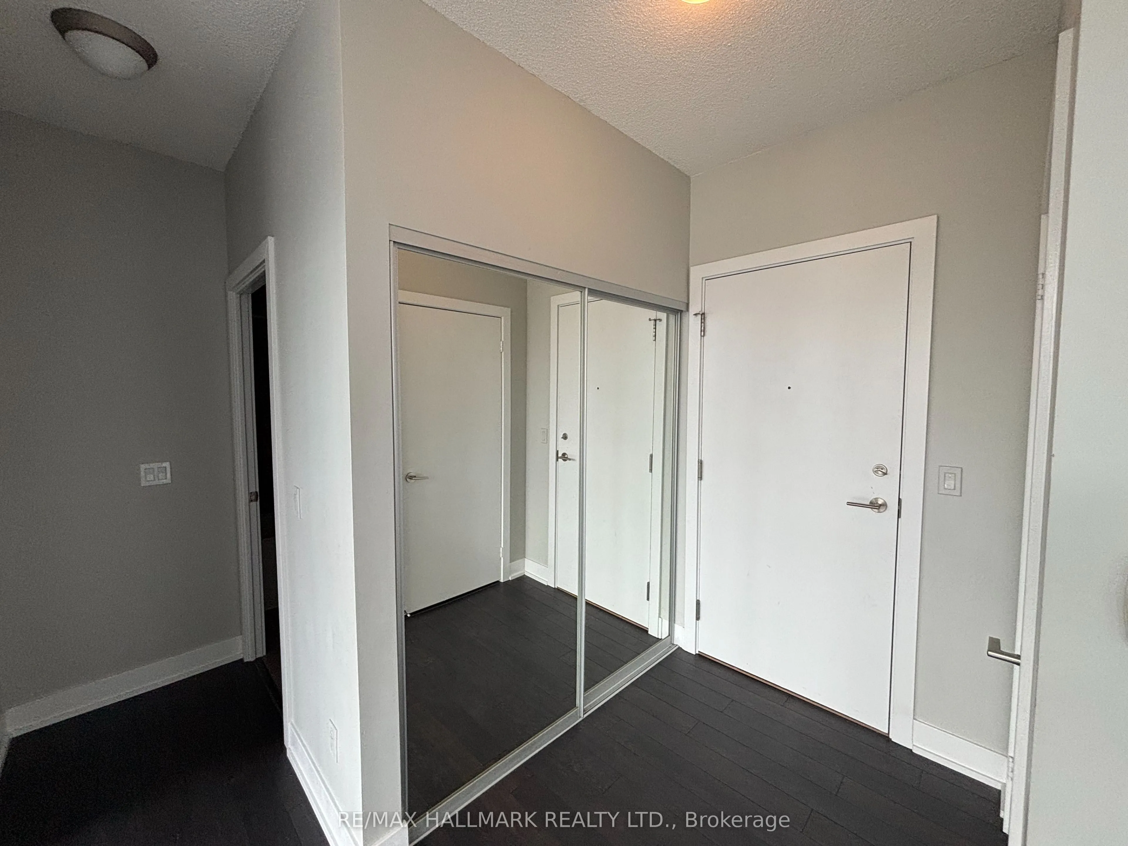 90 Stadium Road #905