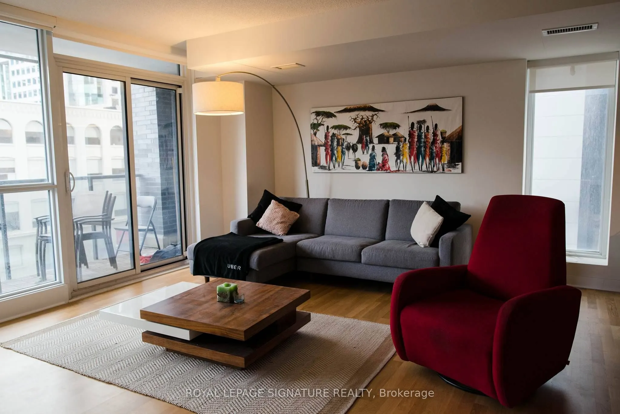 295 Adelaide Street W #414