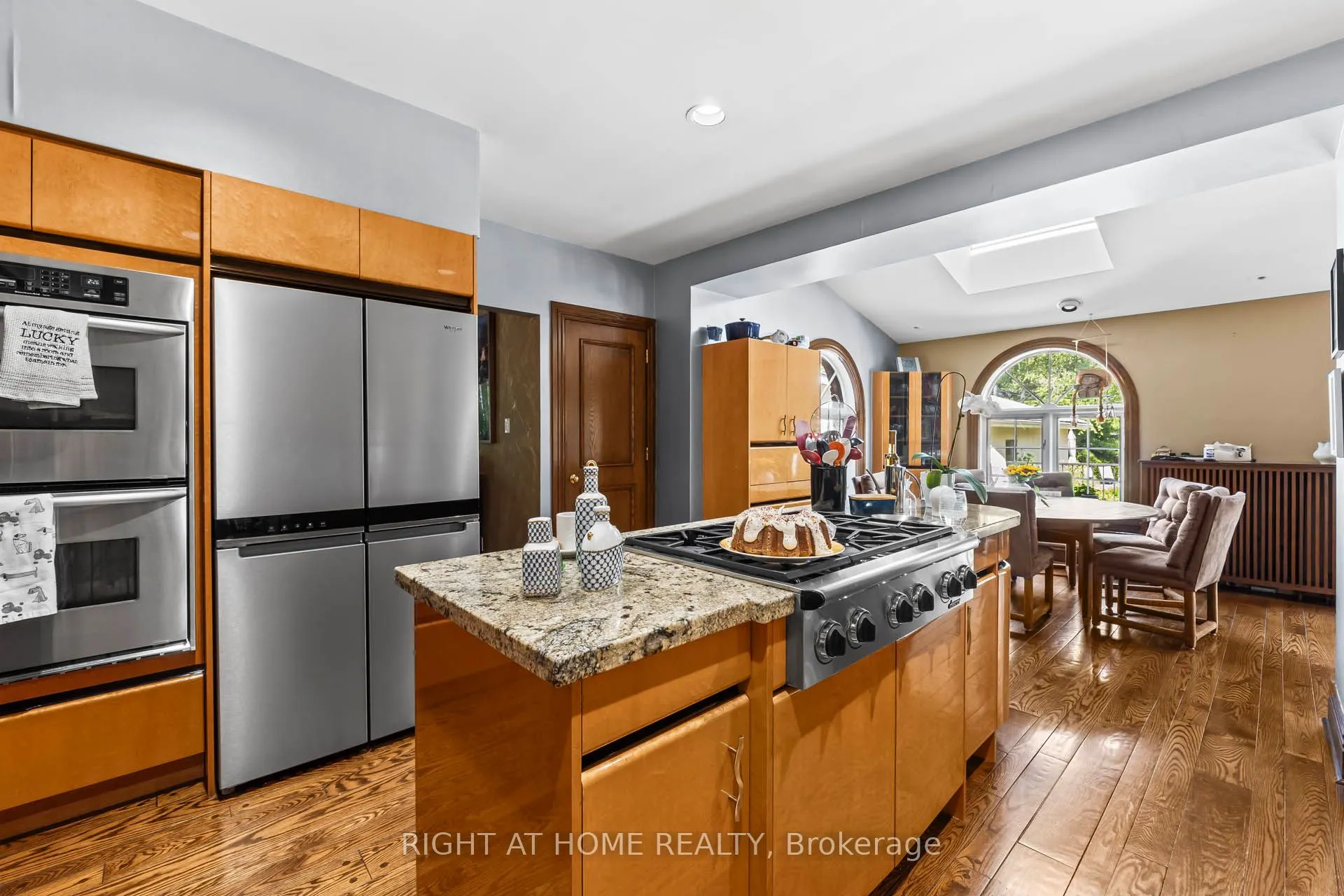 287 RUSSELL HILL Road