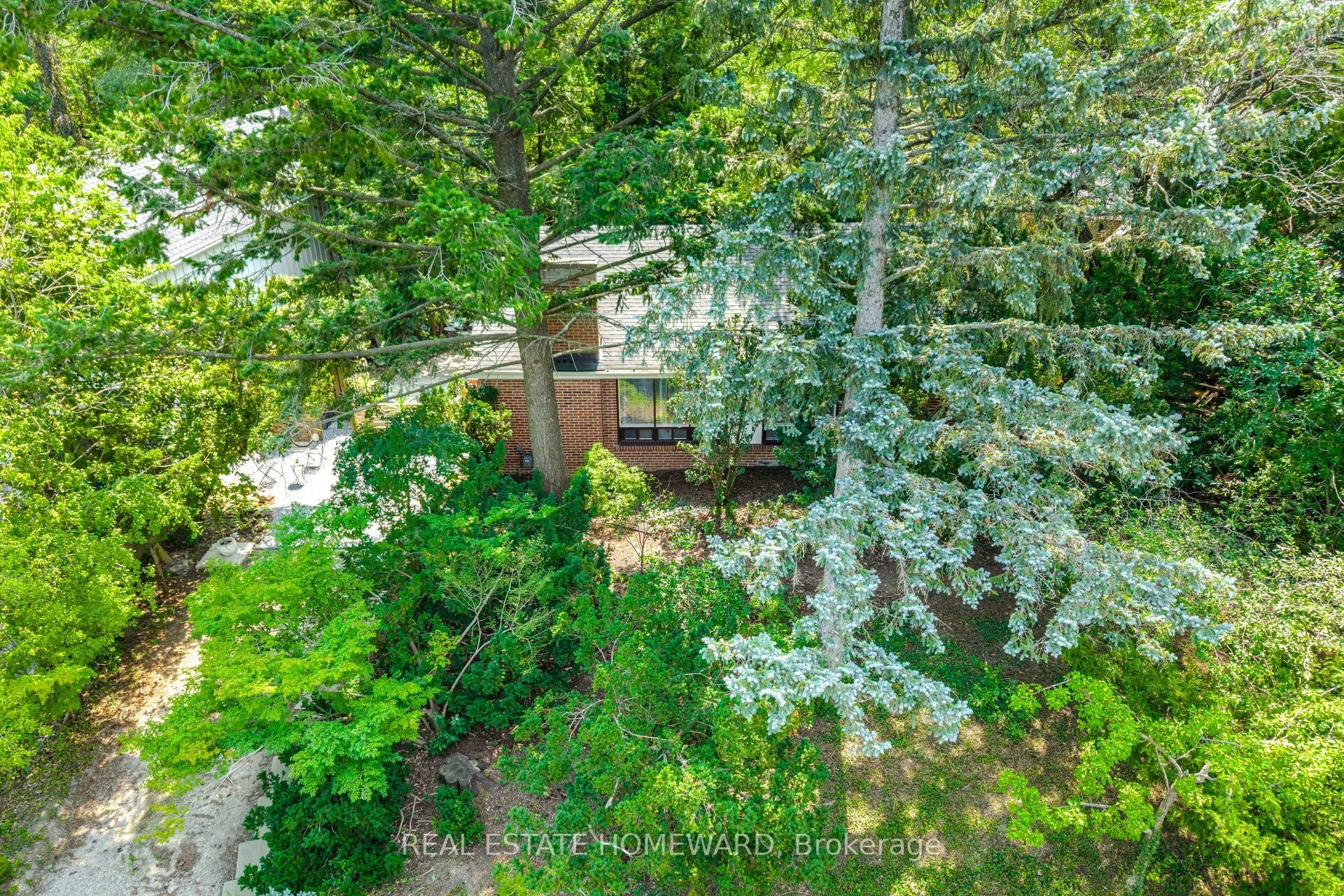 3 Shadwell Place