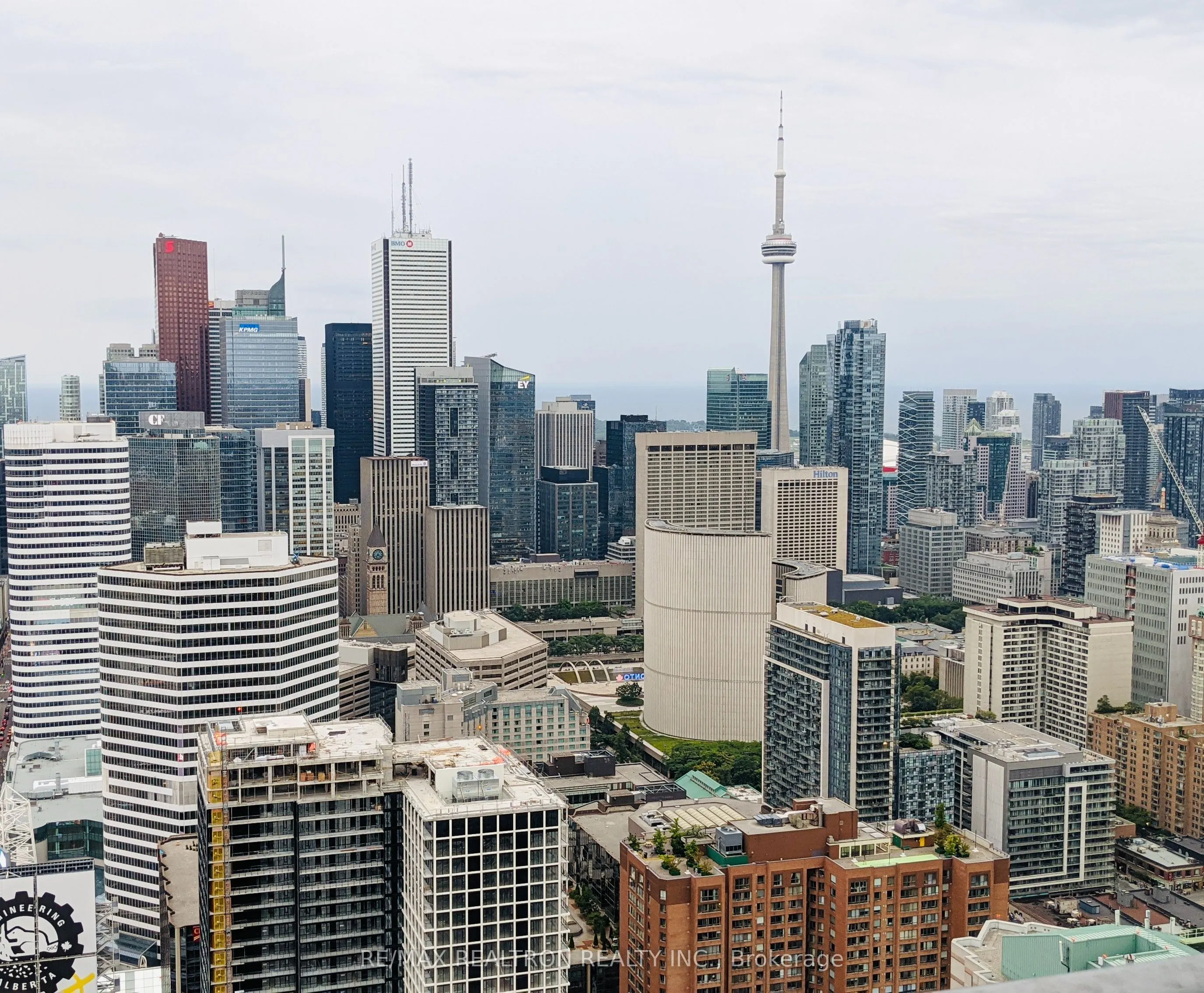 386 Yonge Street #5207