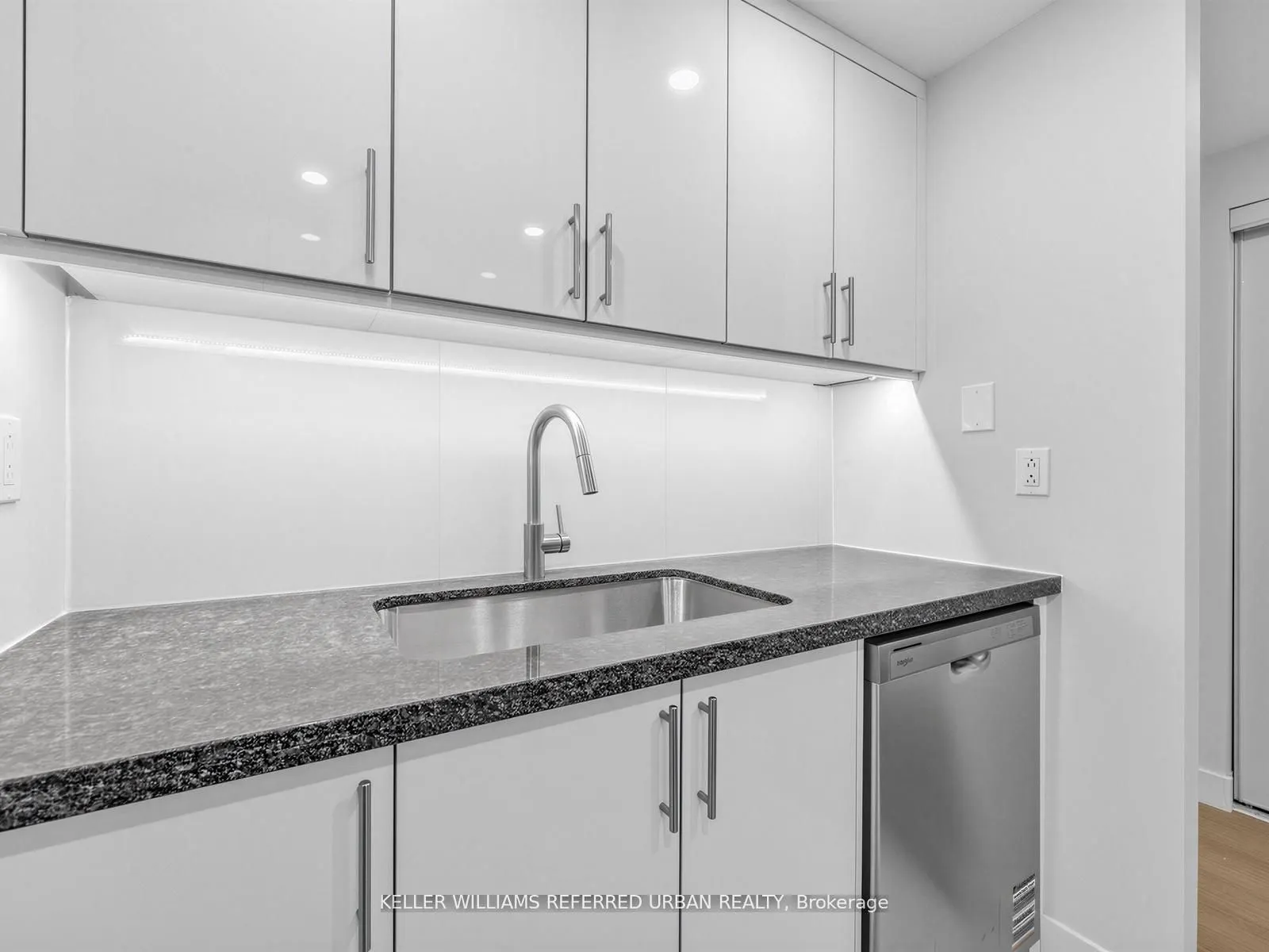 7 Bishop Avenue #217