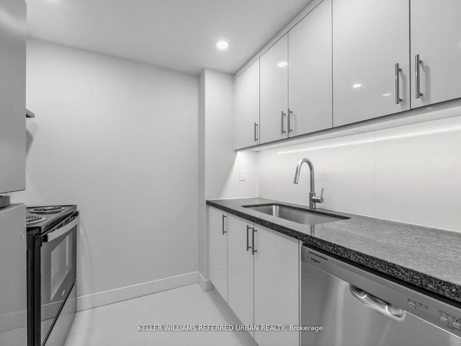 7 Bishop Avenue #217