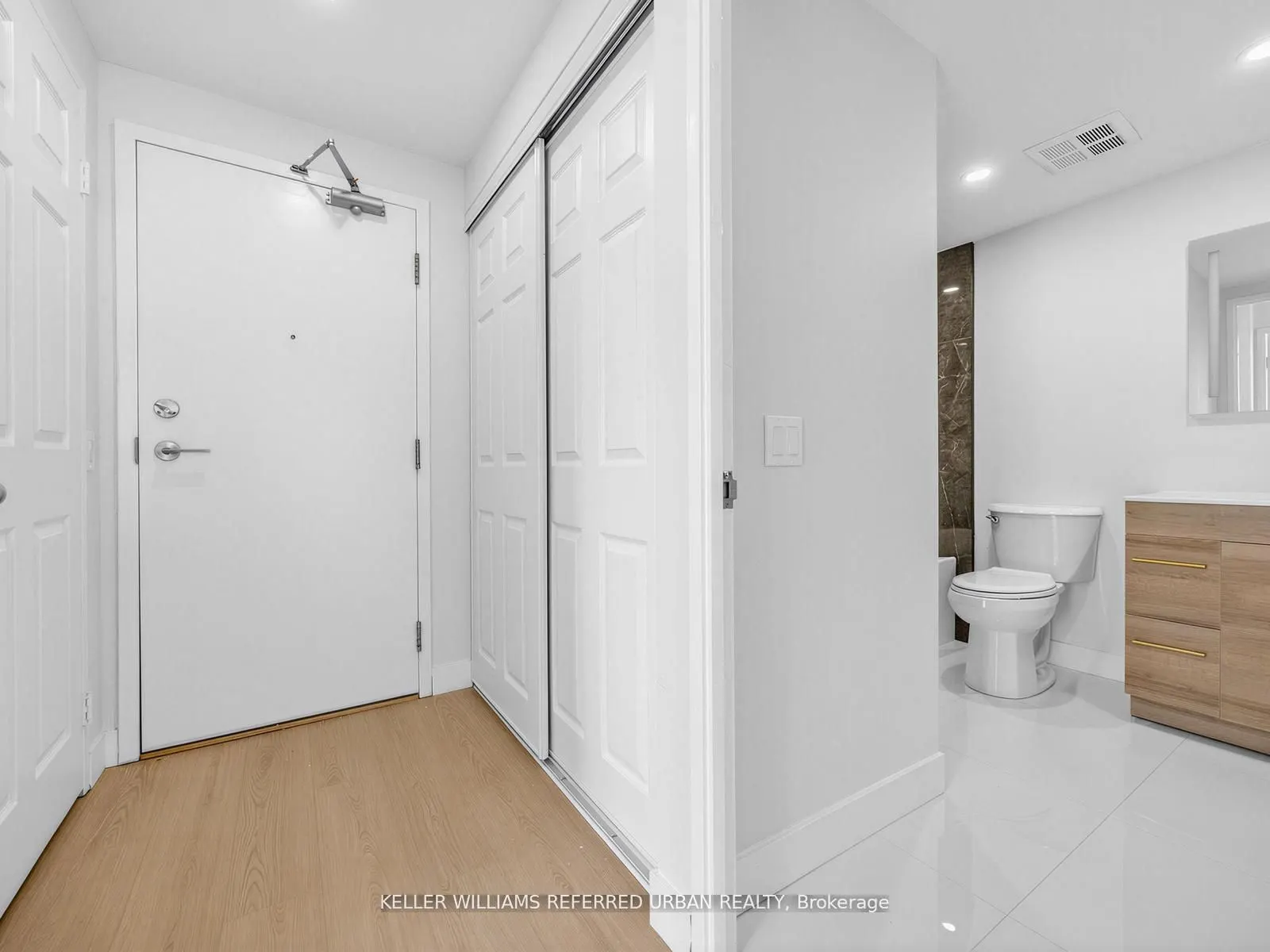 7 Bishop Avenue #501