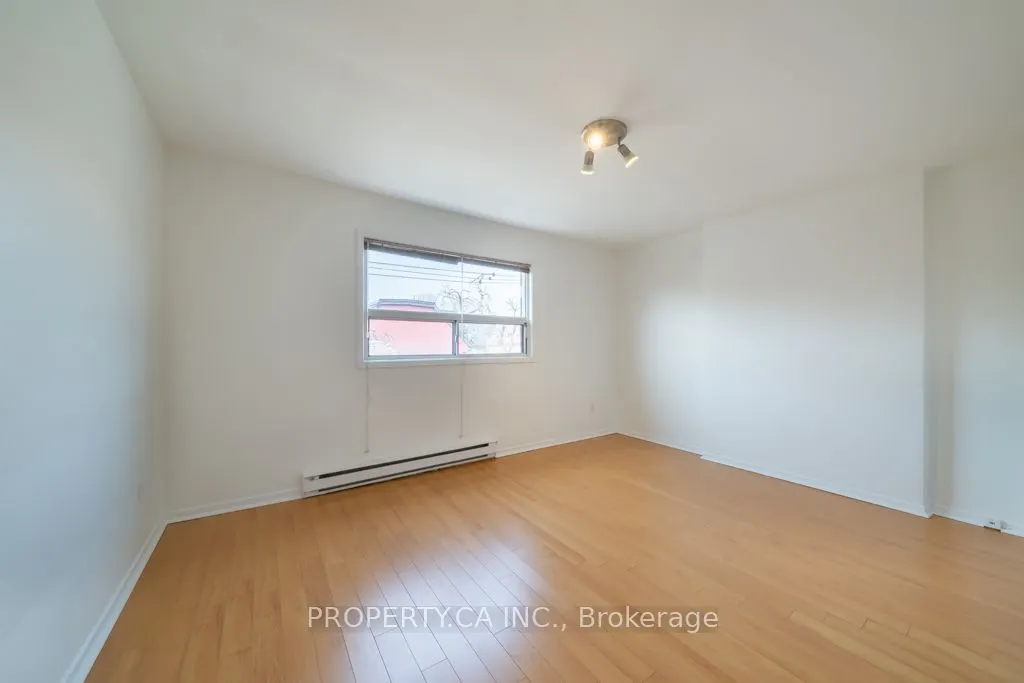 281 Augusta Avenue #2-3