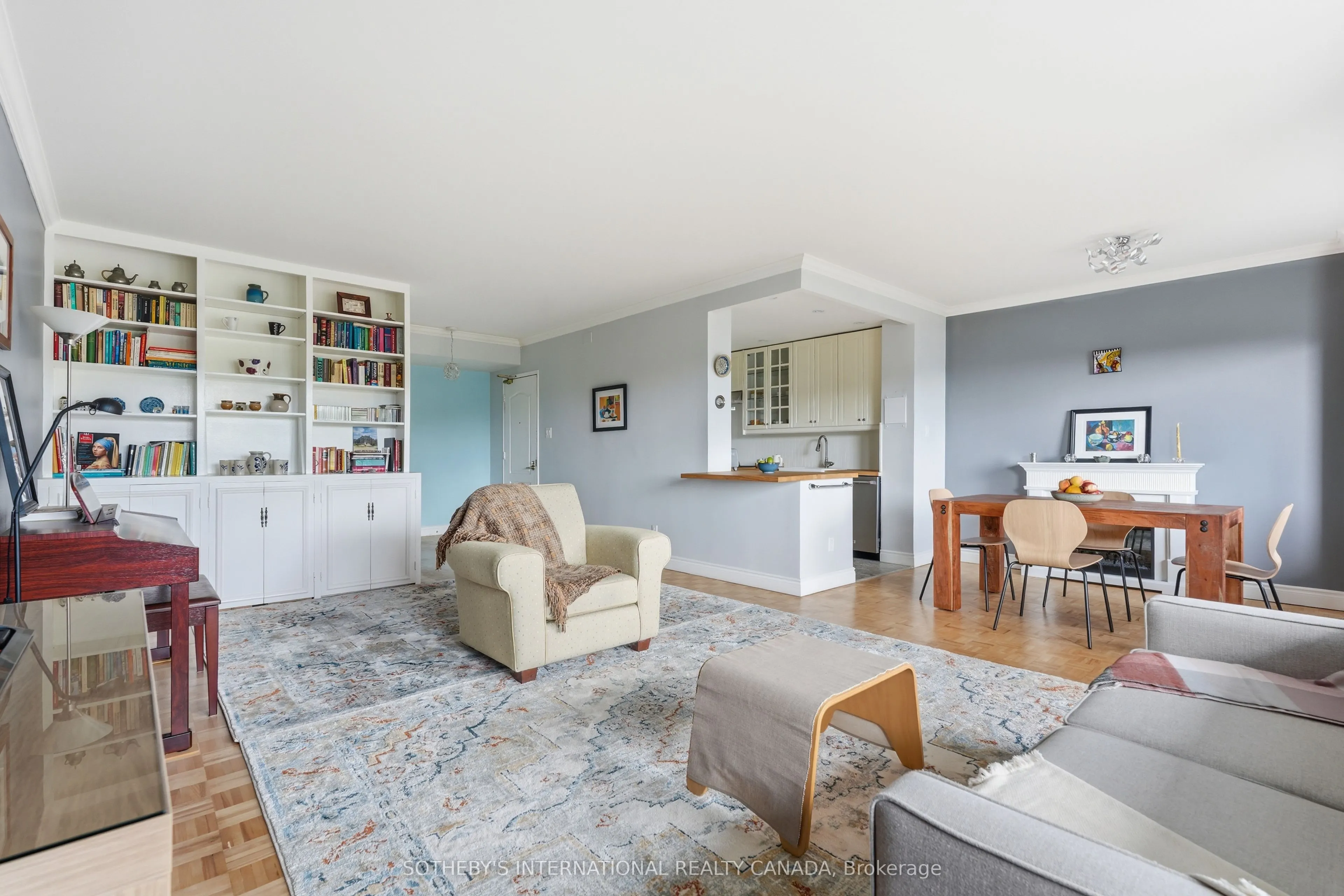 21 Dale Avenue #947