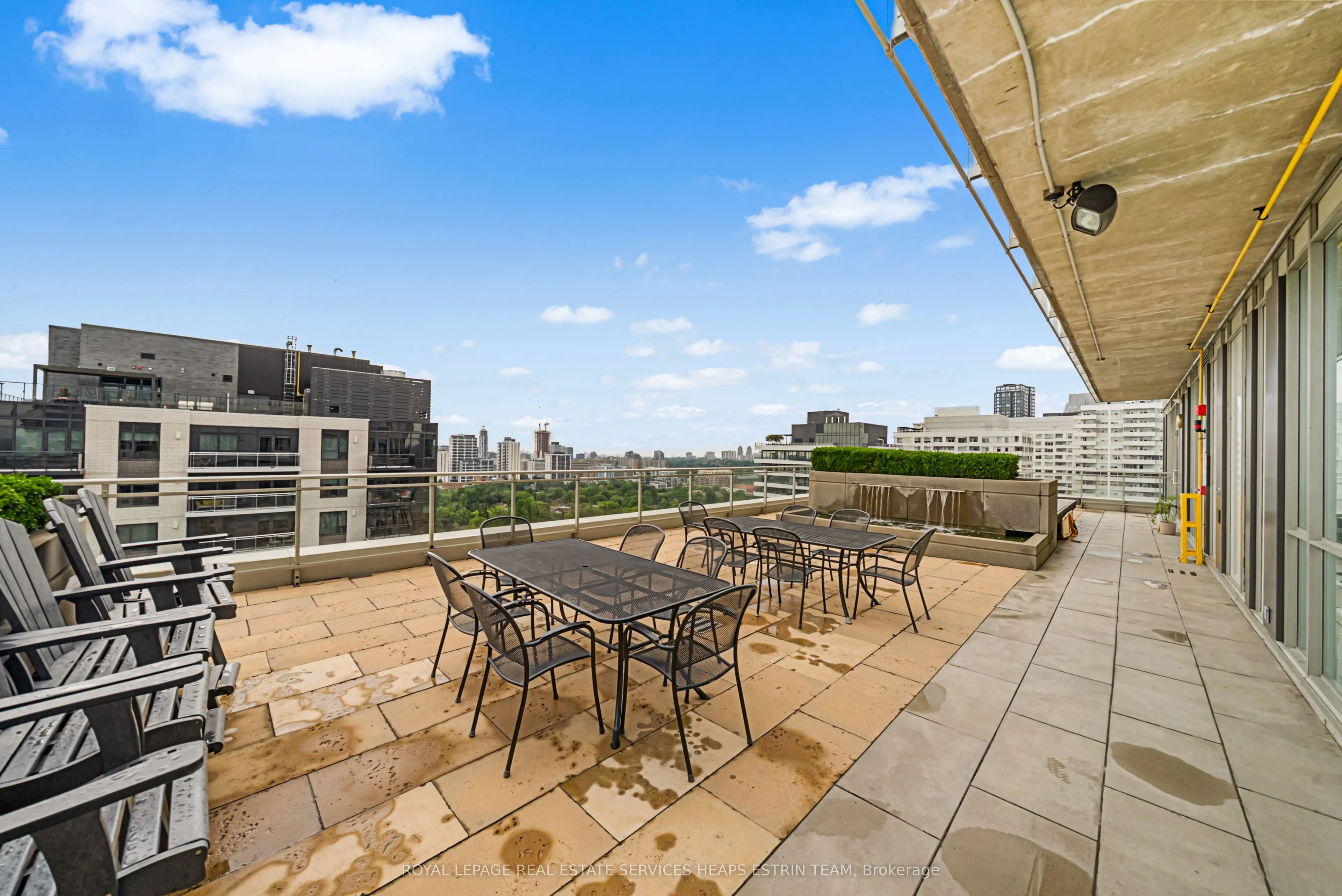 83 Redpath Avenue #704