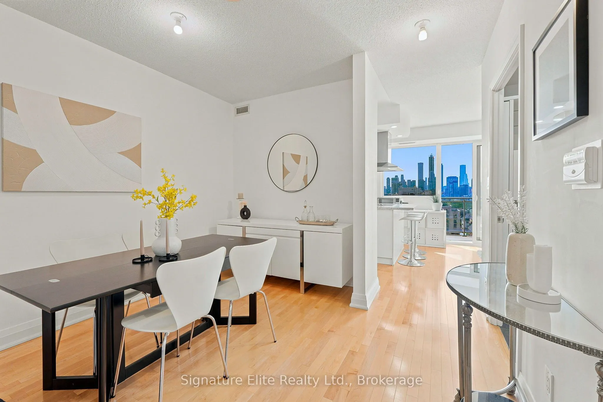 1430 Yonge Street #902