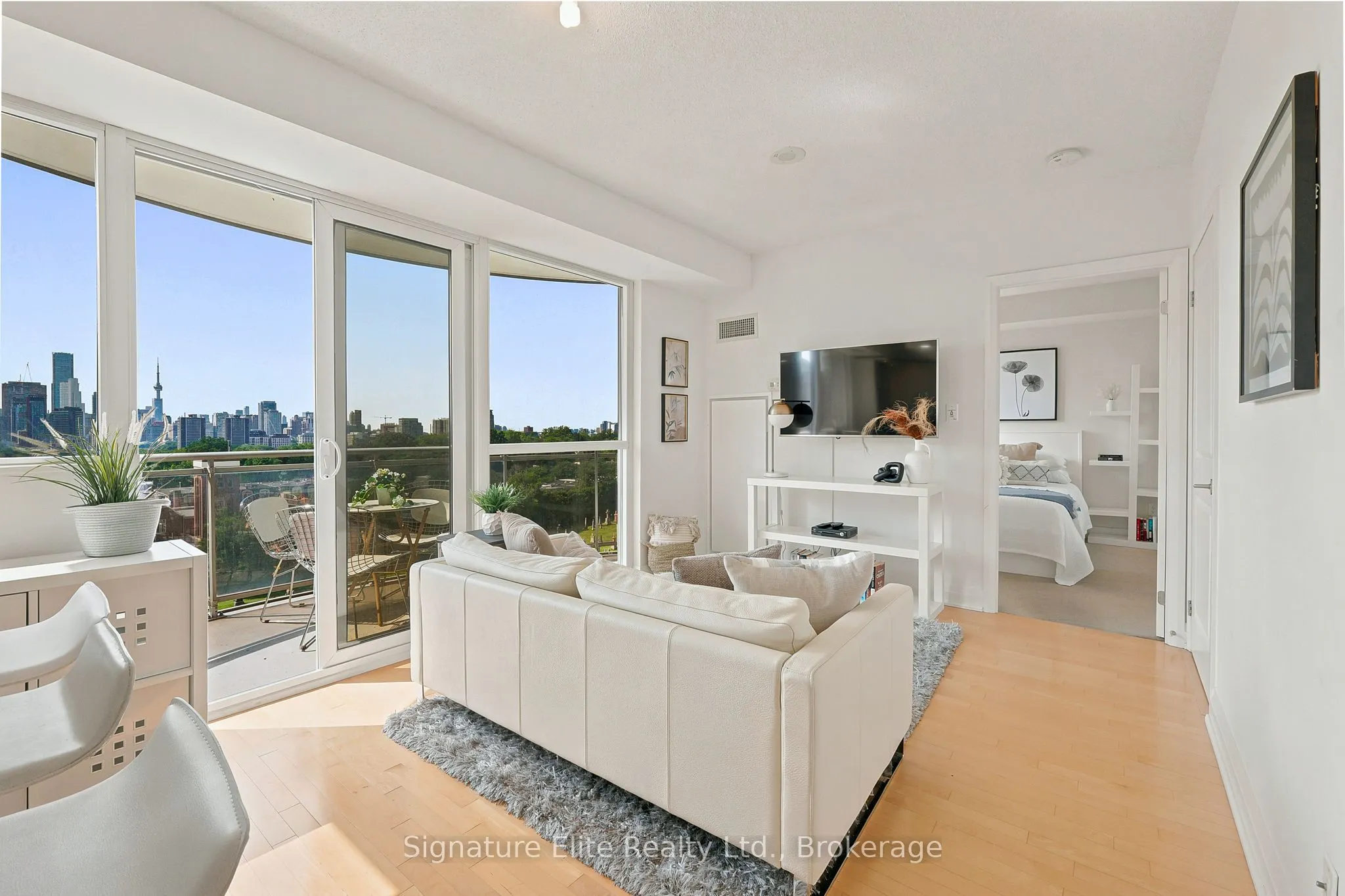 1430 Yonge Street #902