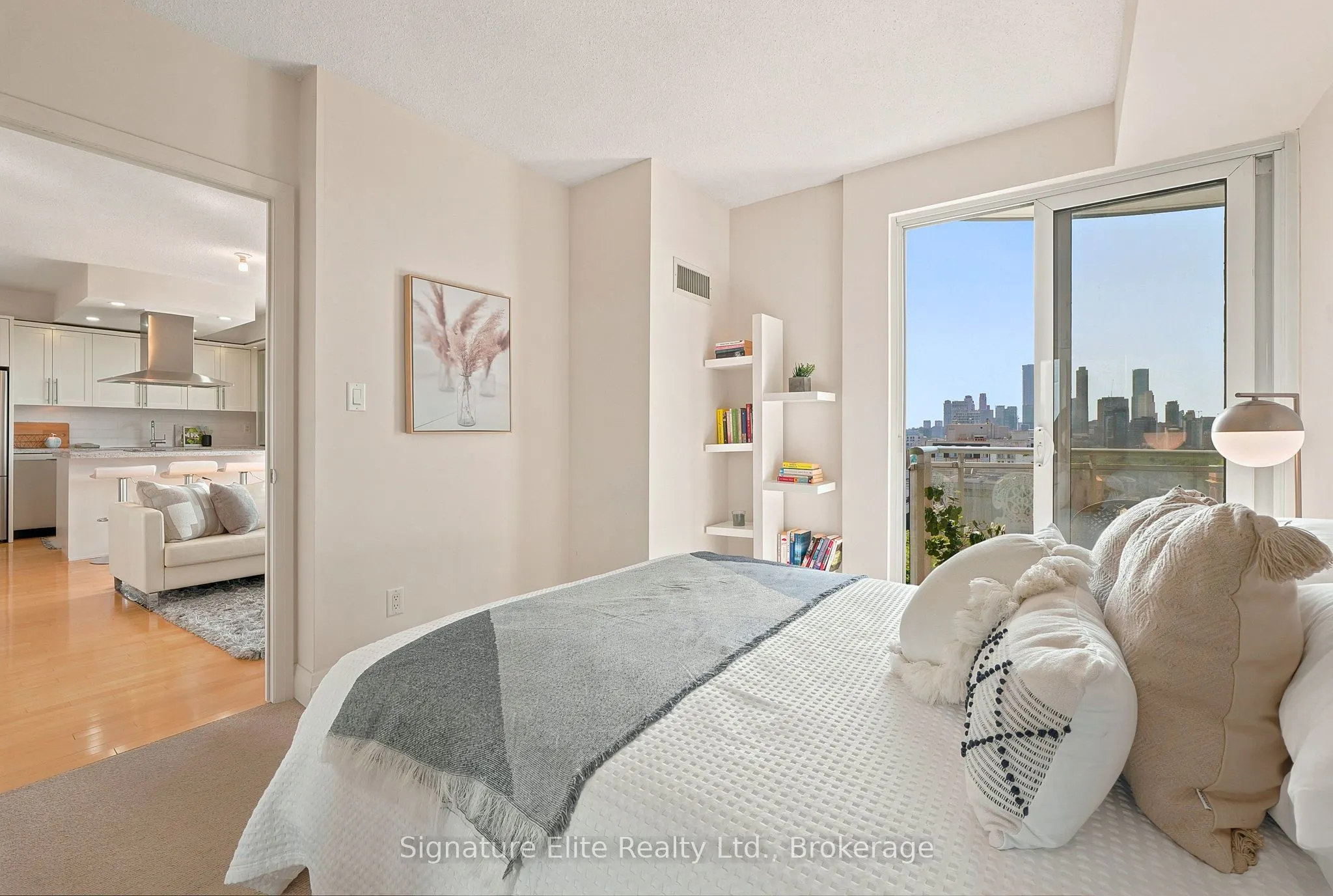 1430 Yonge Street #902