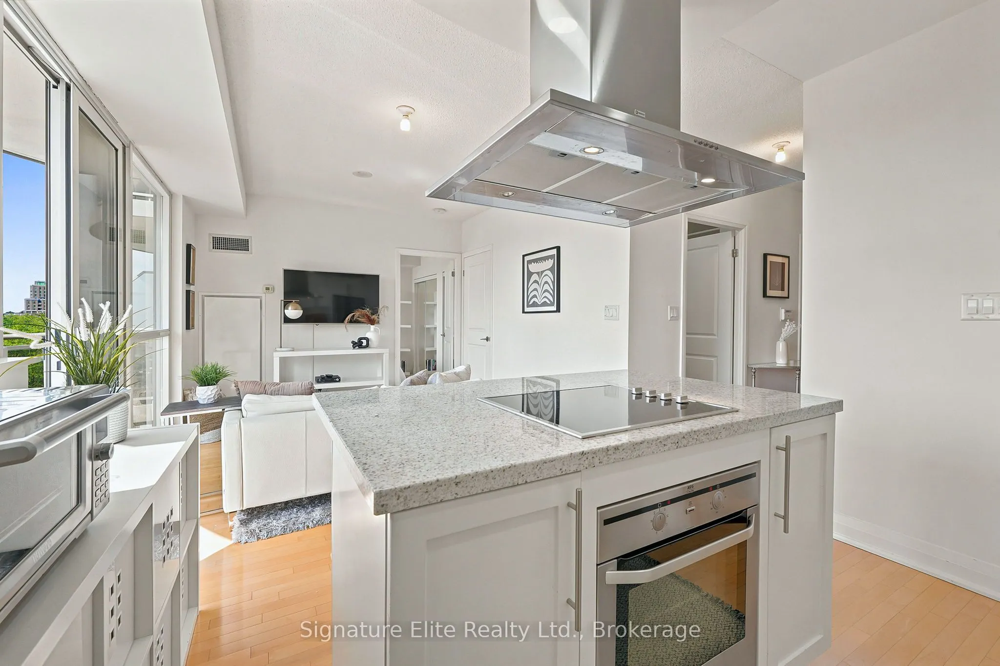 1430 Yonge Street #902