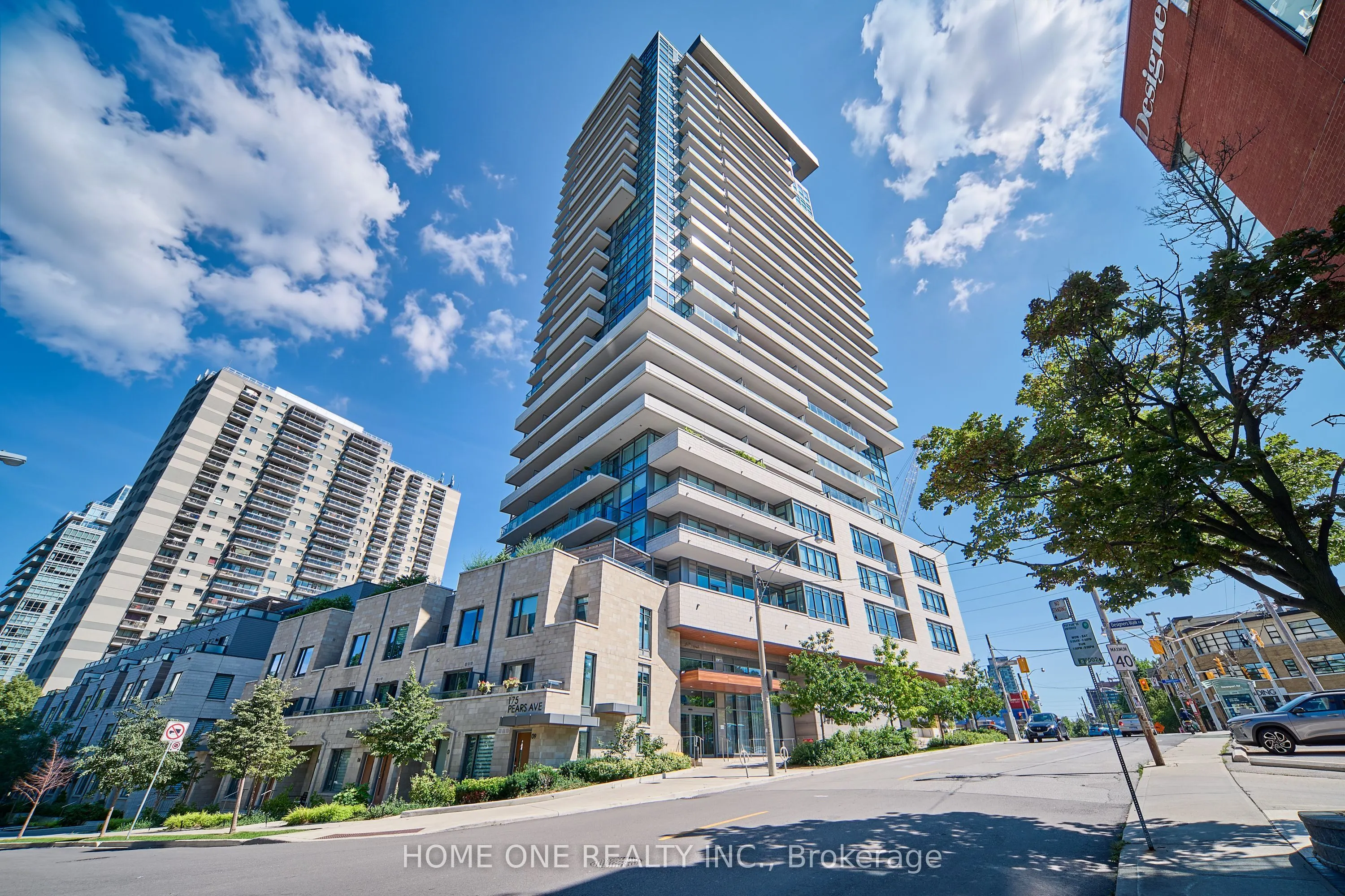 181 Bedford Road #404