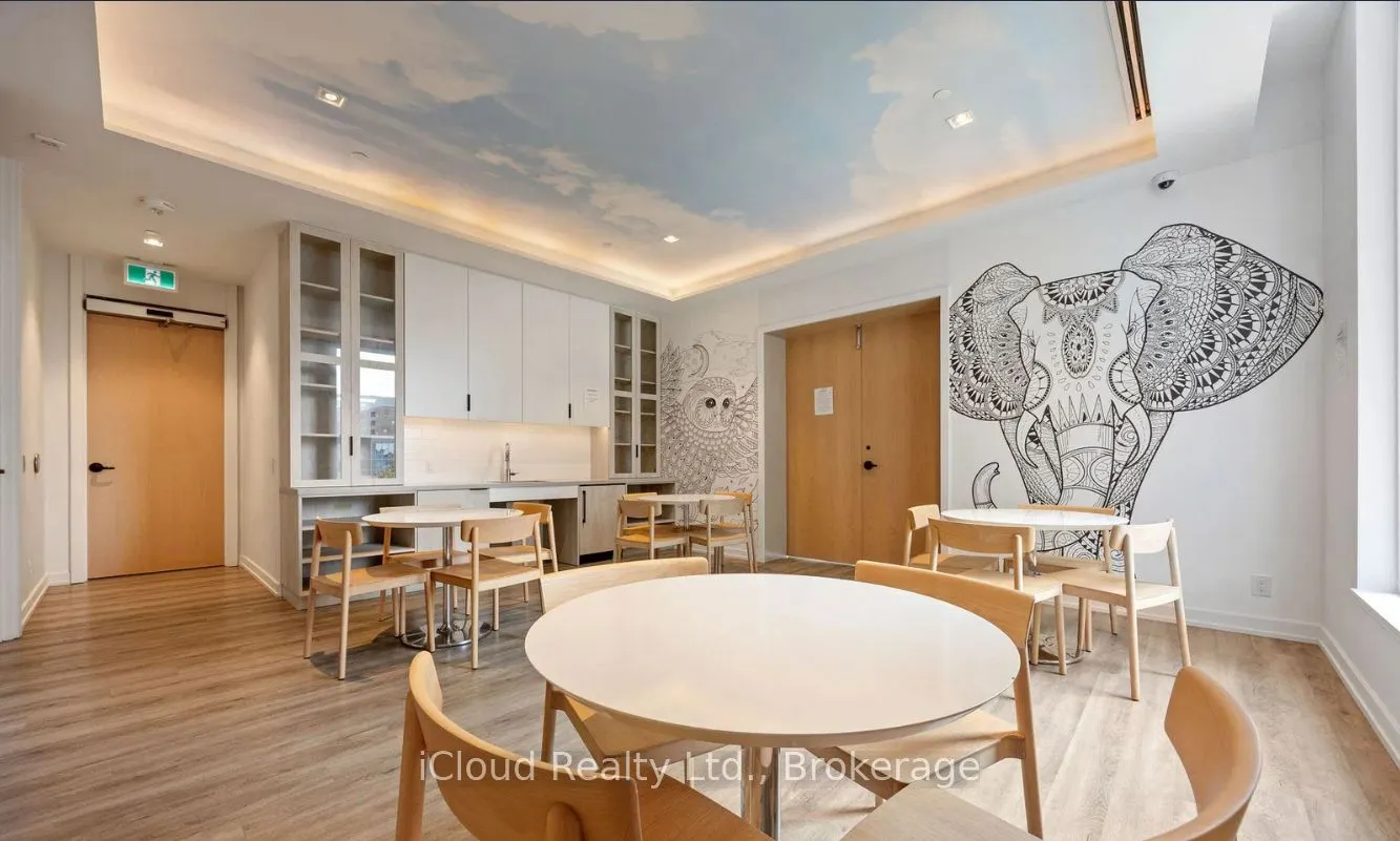20 Tubman Avenue #1906