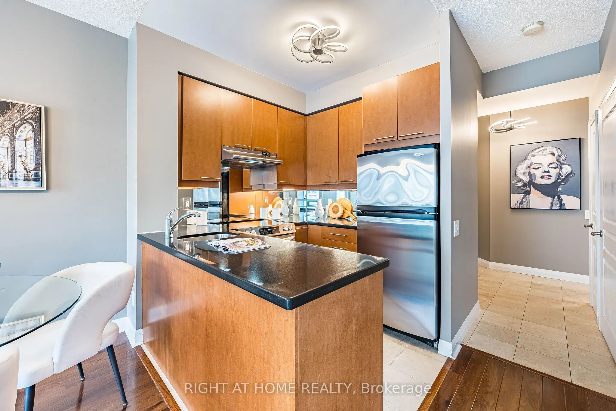 1121 Bay Street #1106