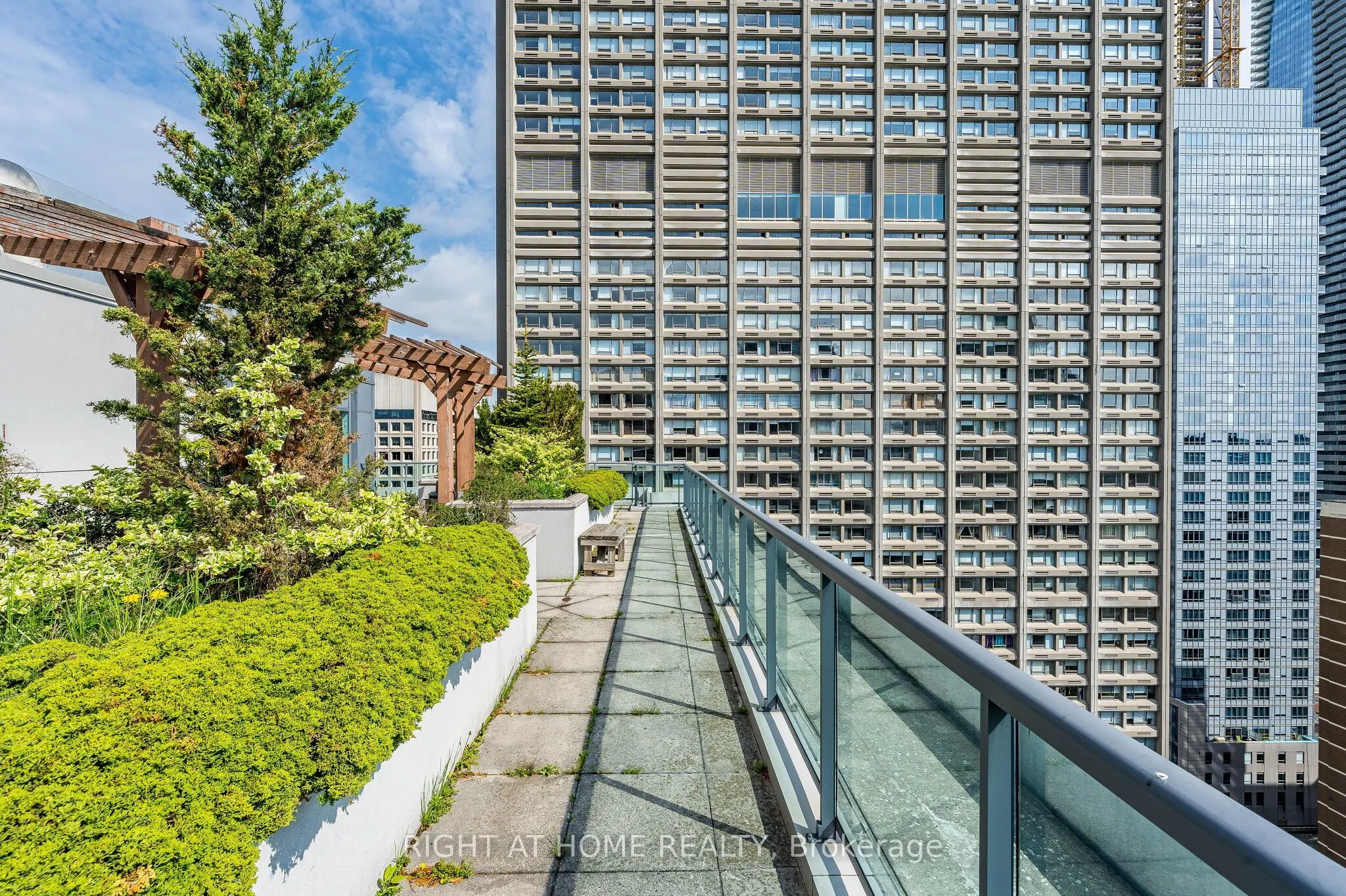 1121 Bay Street #1106