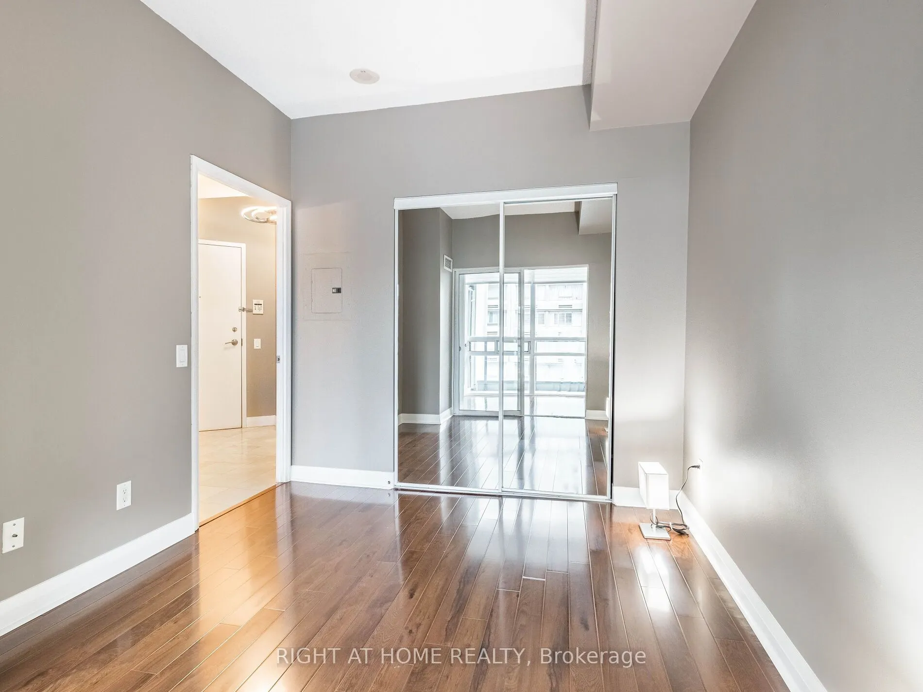 1121 Bay Street #1106