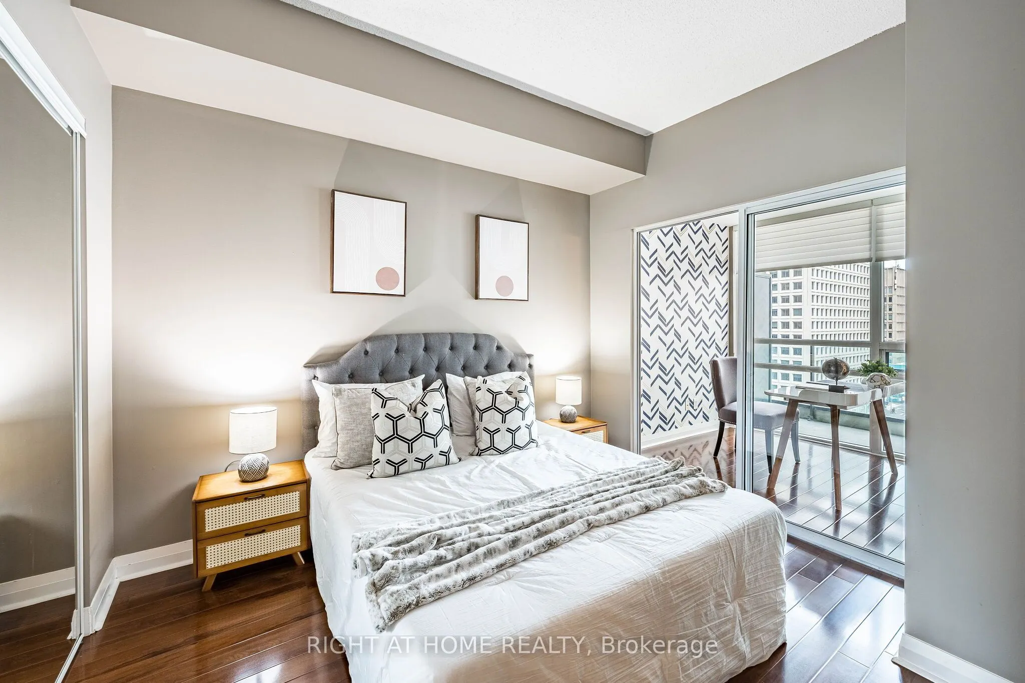 1121 Bay Street #1106