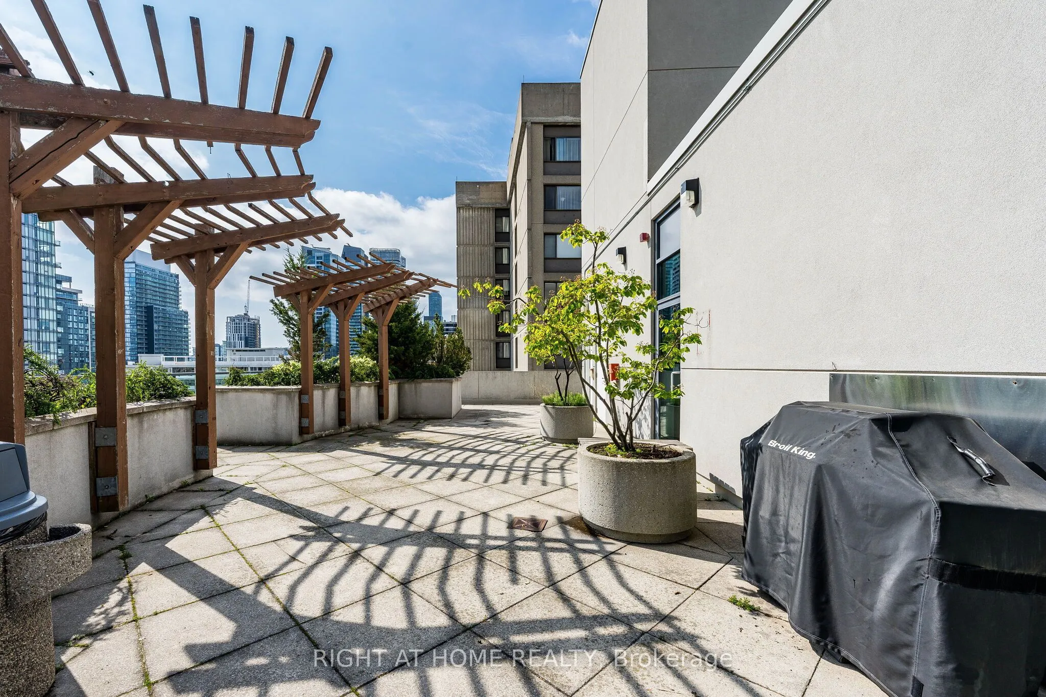1121 Bay Street #1106