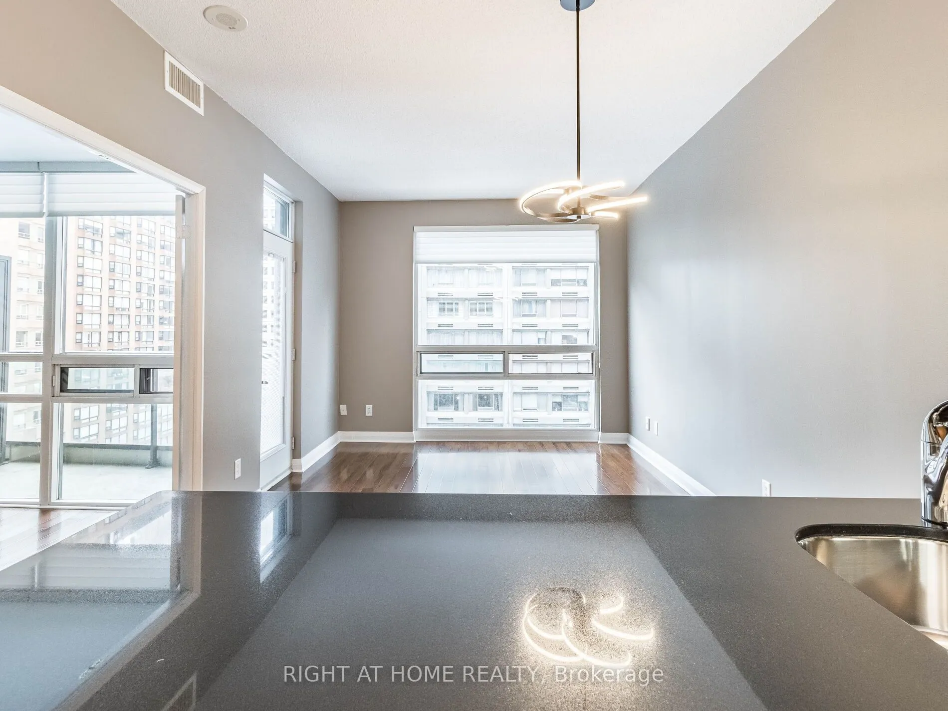 1121 Bay Street #1106