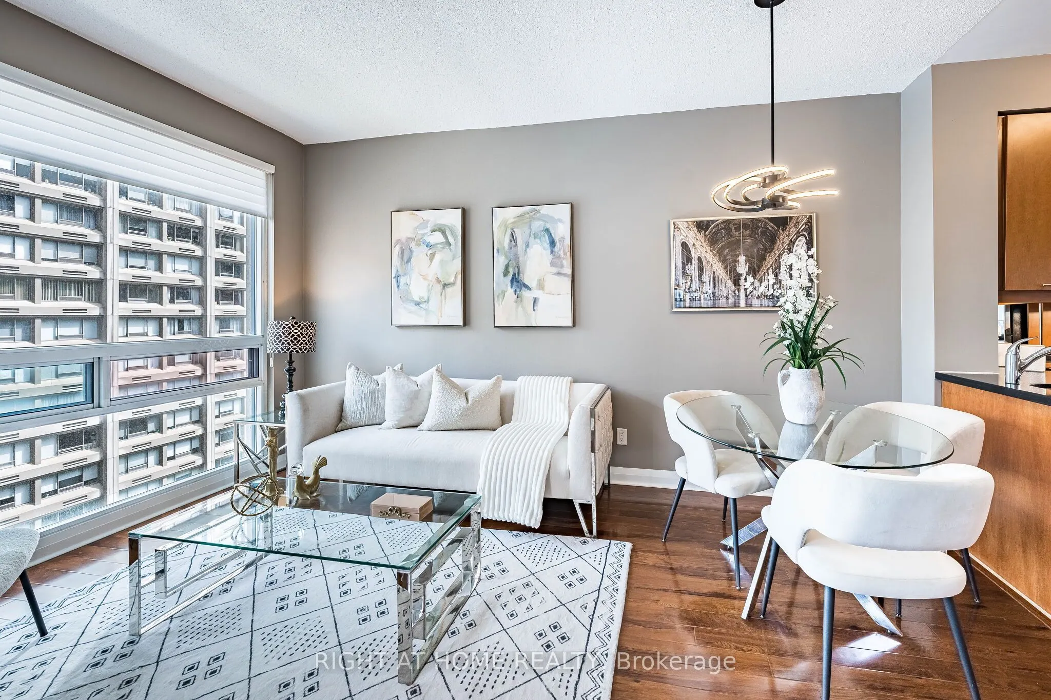 1121 Bay Street #1106