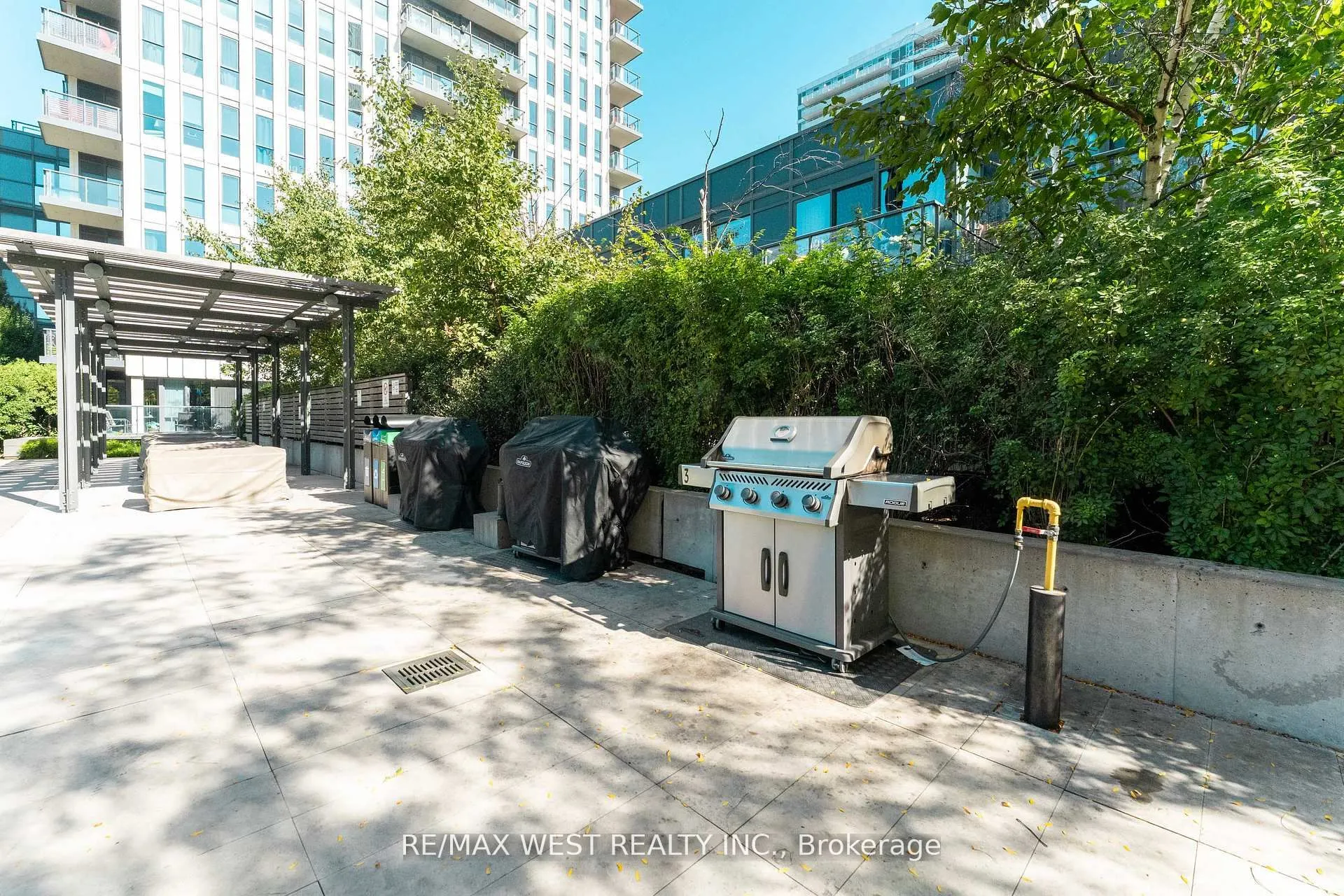 170 Sumach Street #507