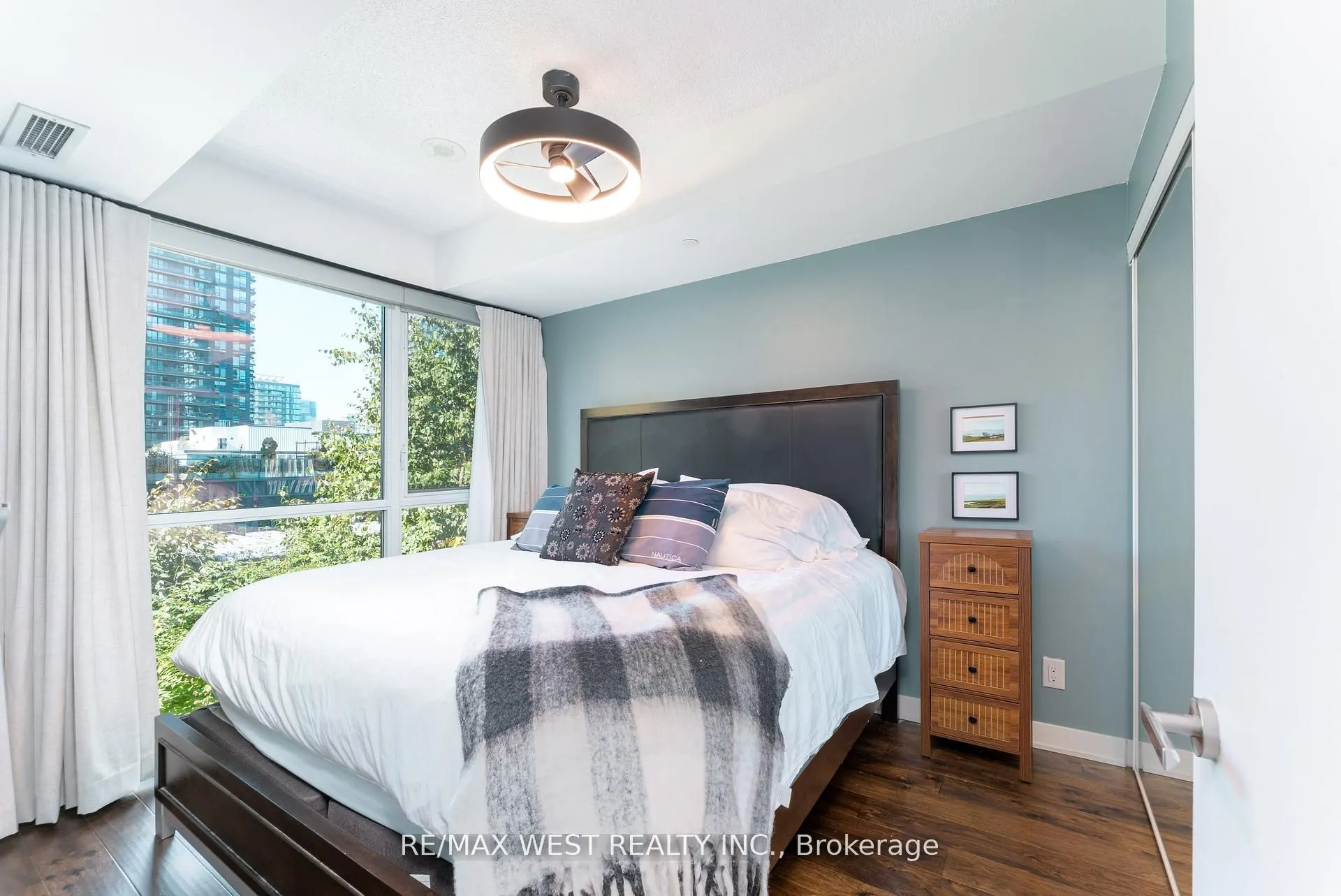 170 Sumach Street #507