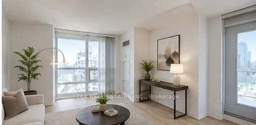 761 Bay Street #2809