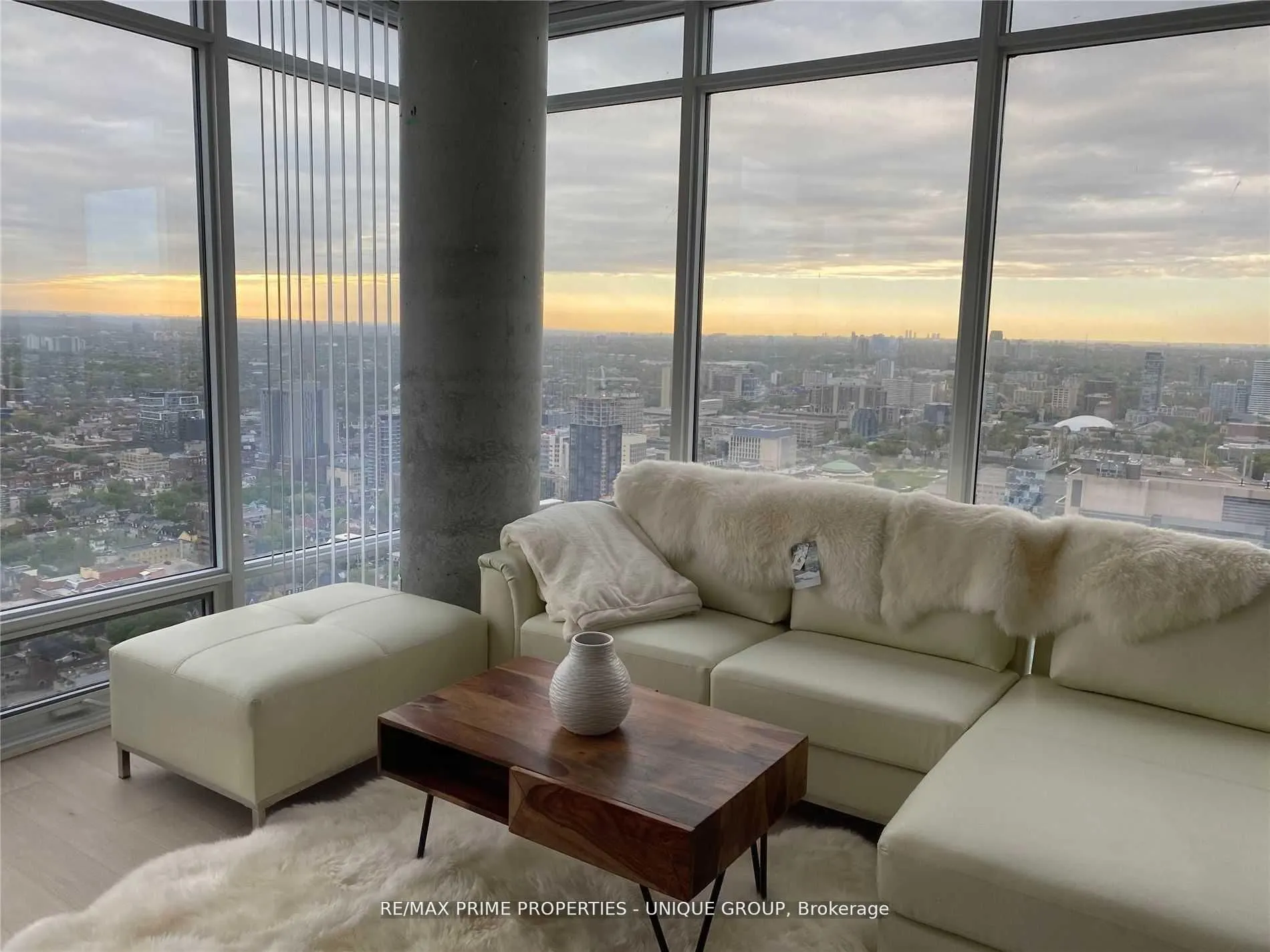 488 University Avenue #3716