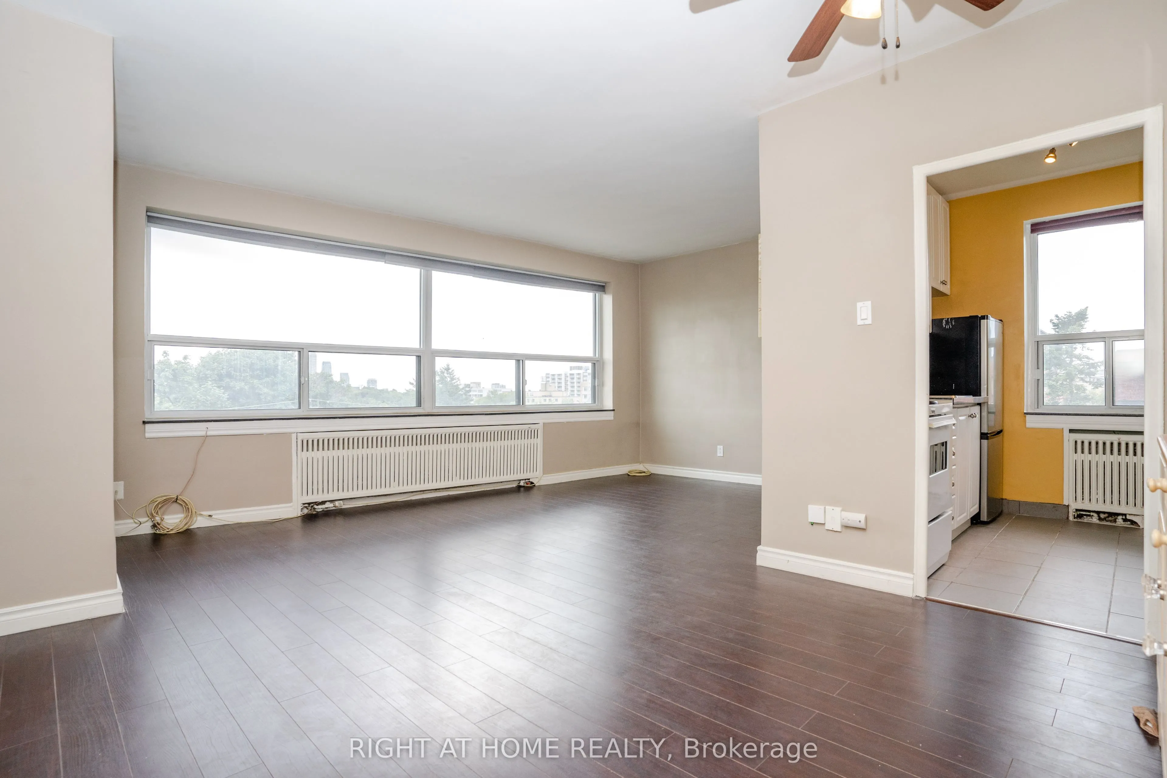 2 Ridelle Avenue #502