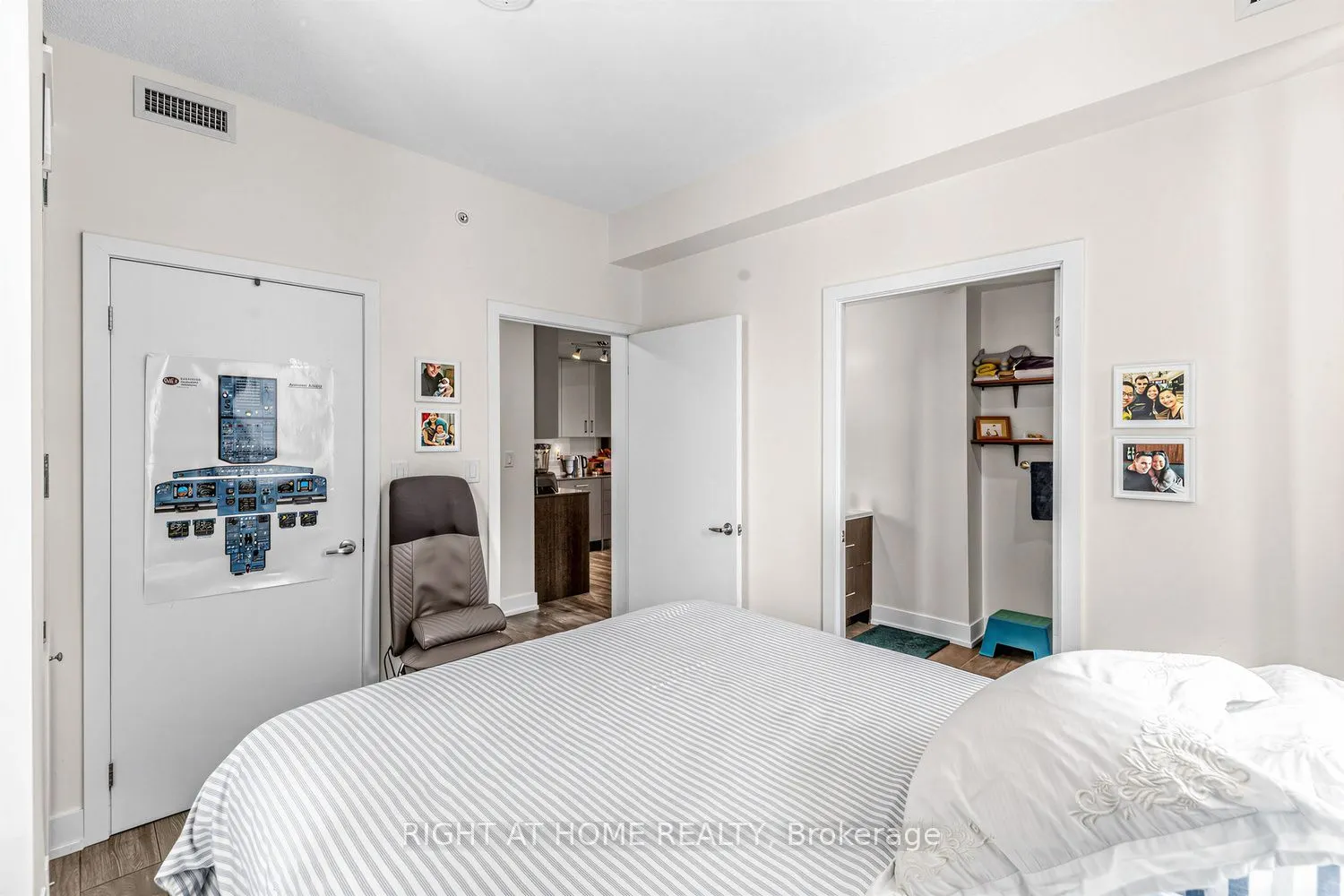 180 Fairview Mall Drive #202