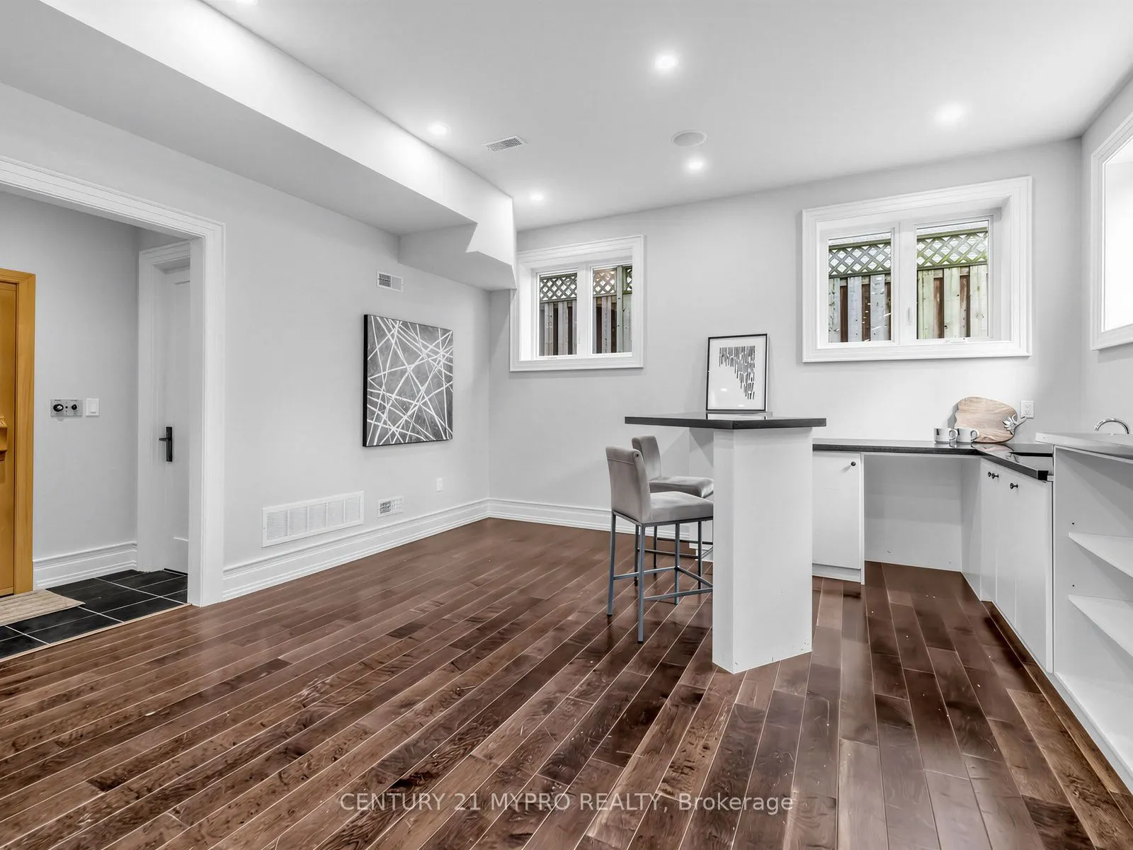 299 Spring Garden Avenue